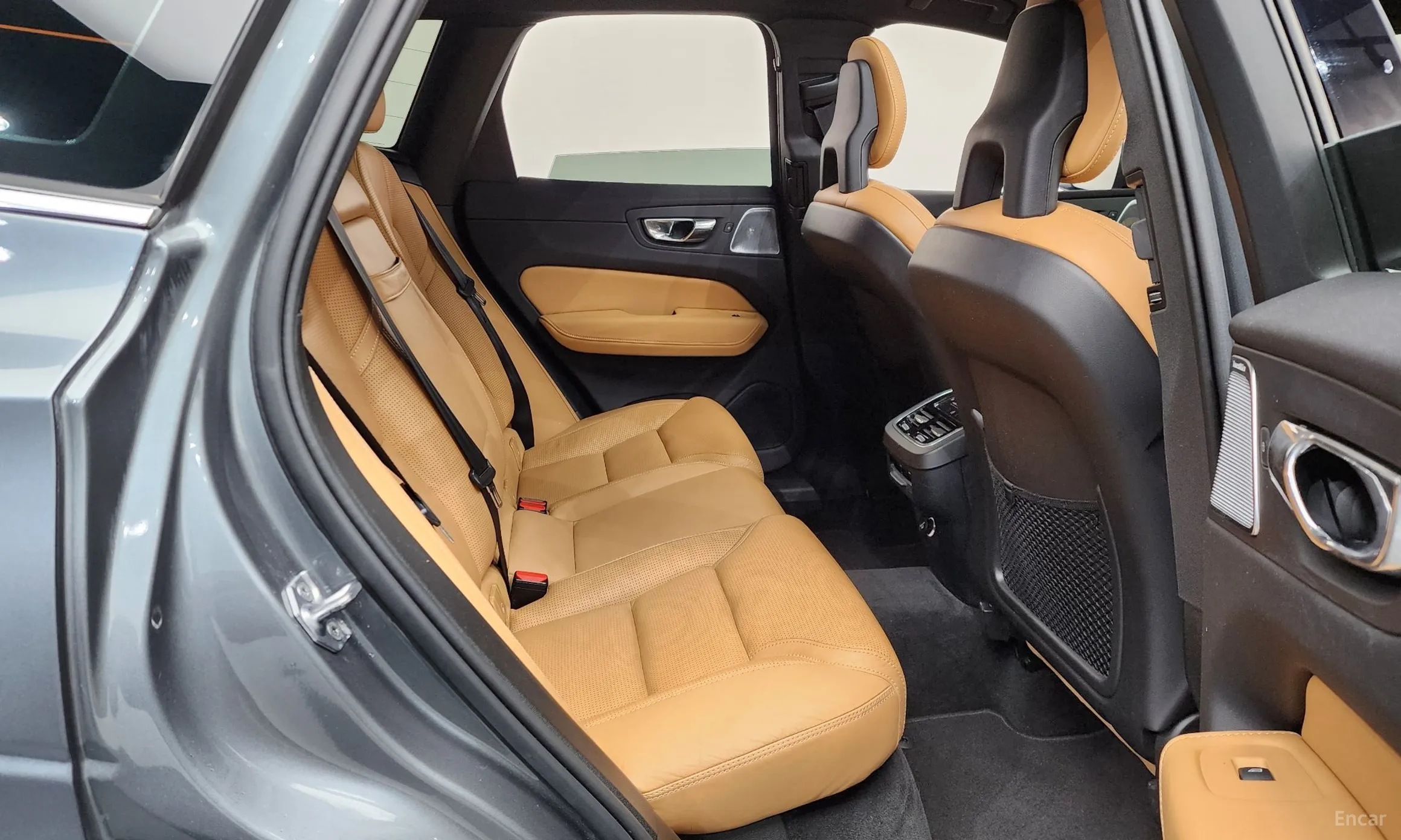 Volvo XC60 Gen 2 превью 11