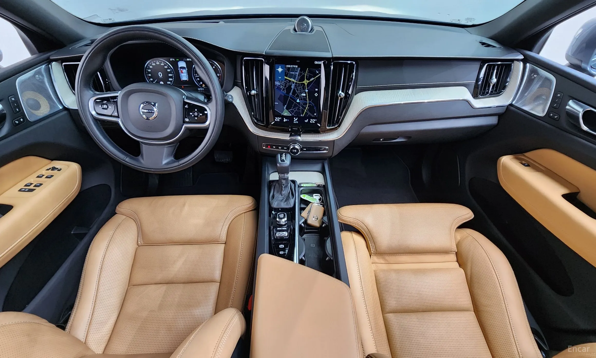 Volvo XC60 Gen 2 превью 7