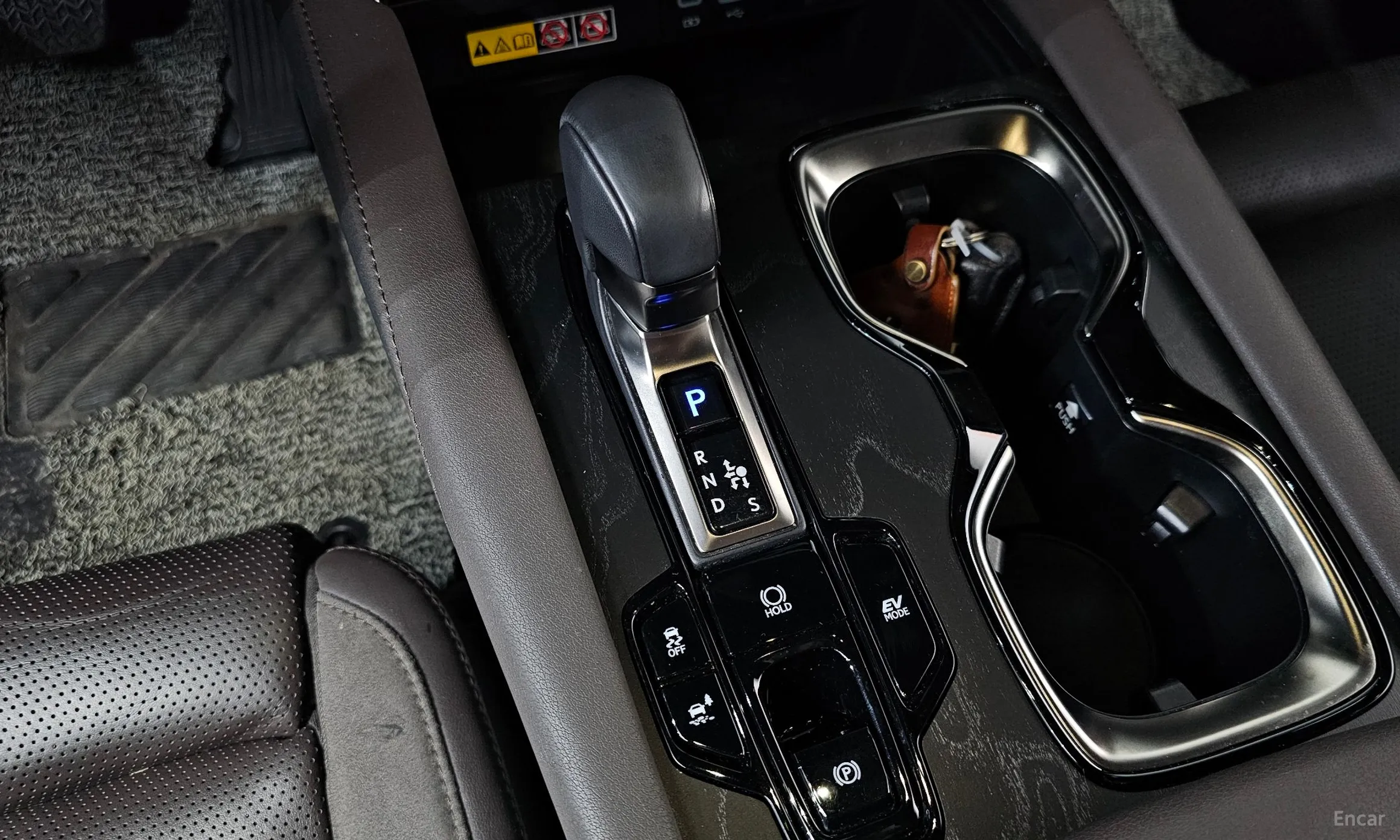 Lexus RX350h 5th Generation превью 9