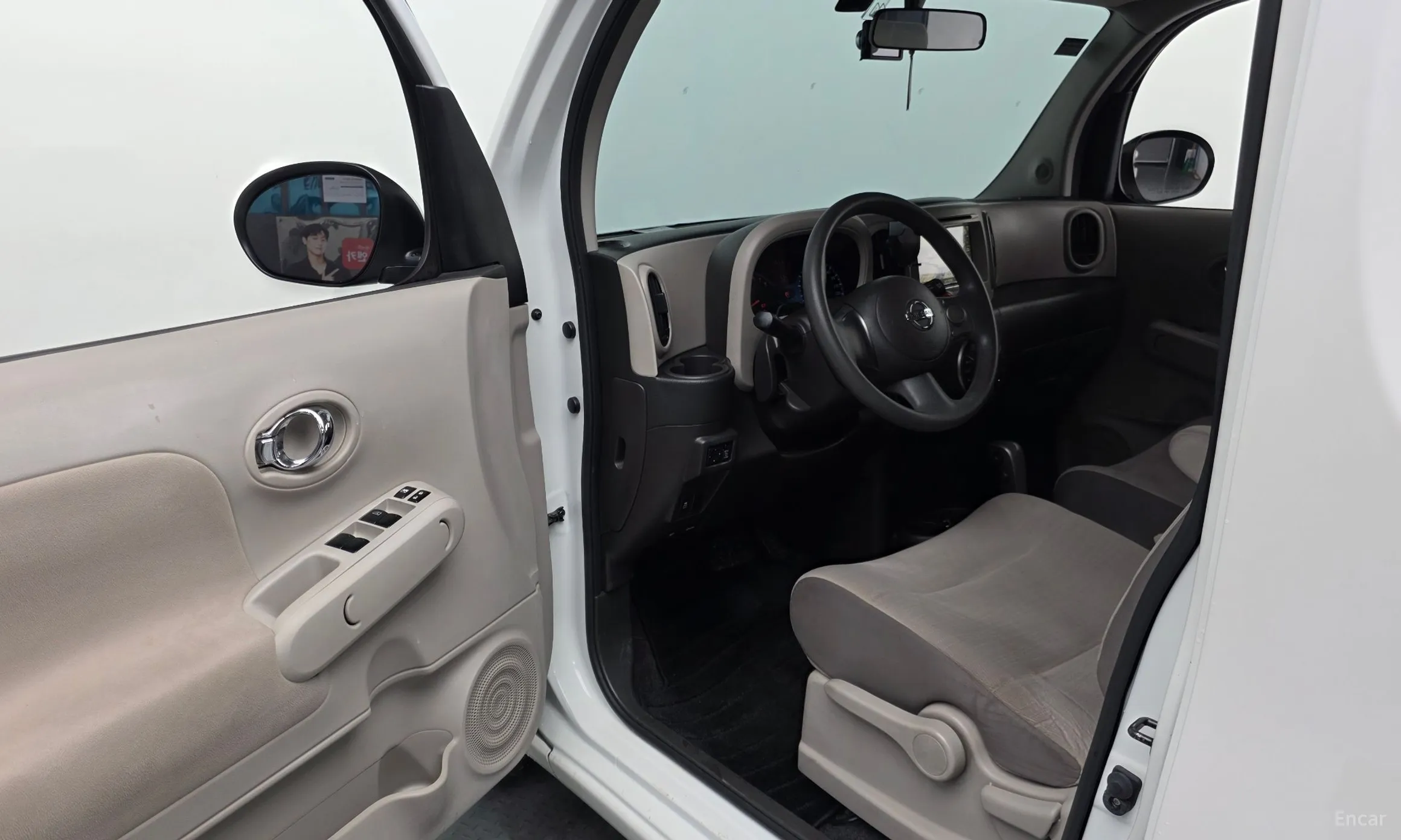 Nissan Cube превью 10