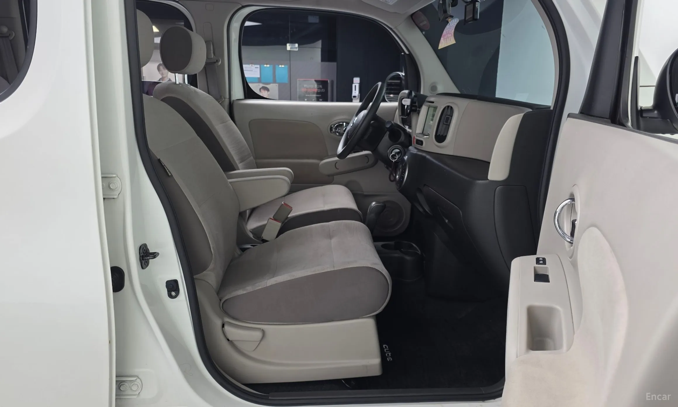 Nissan Cube превью 11
