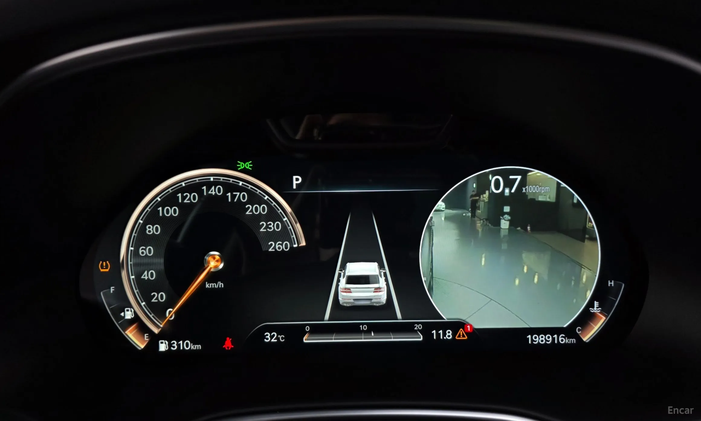 Genesis GV80 превью 8