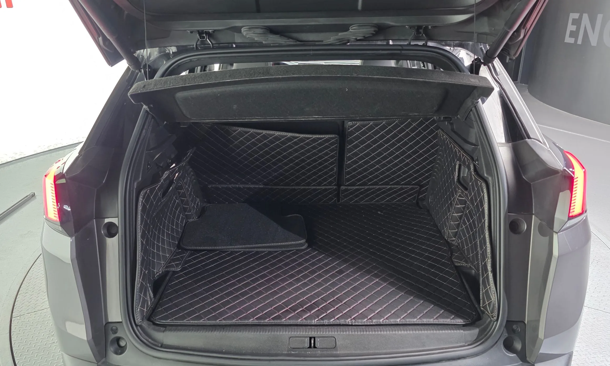 Peugeot 3008 2nd generation превью 20