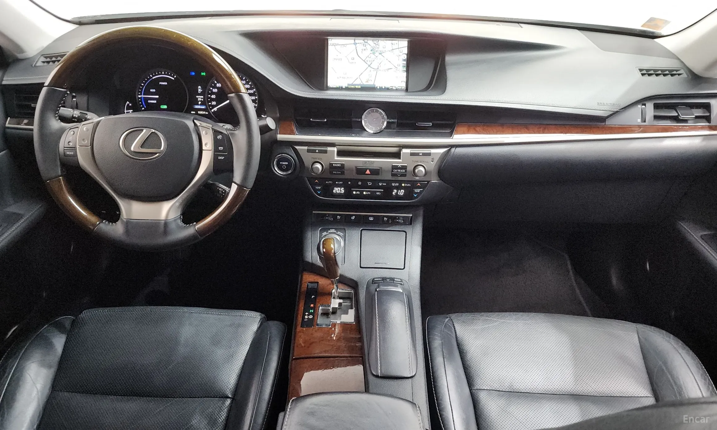Lexus New ES300h превью 7