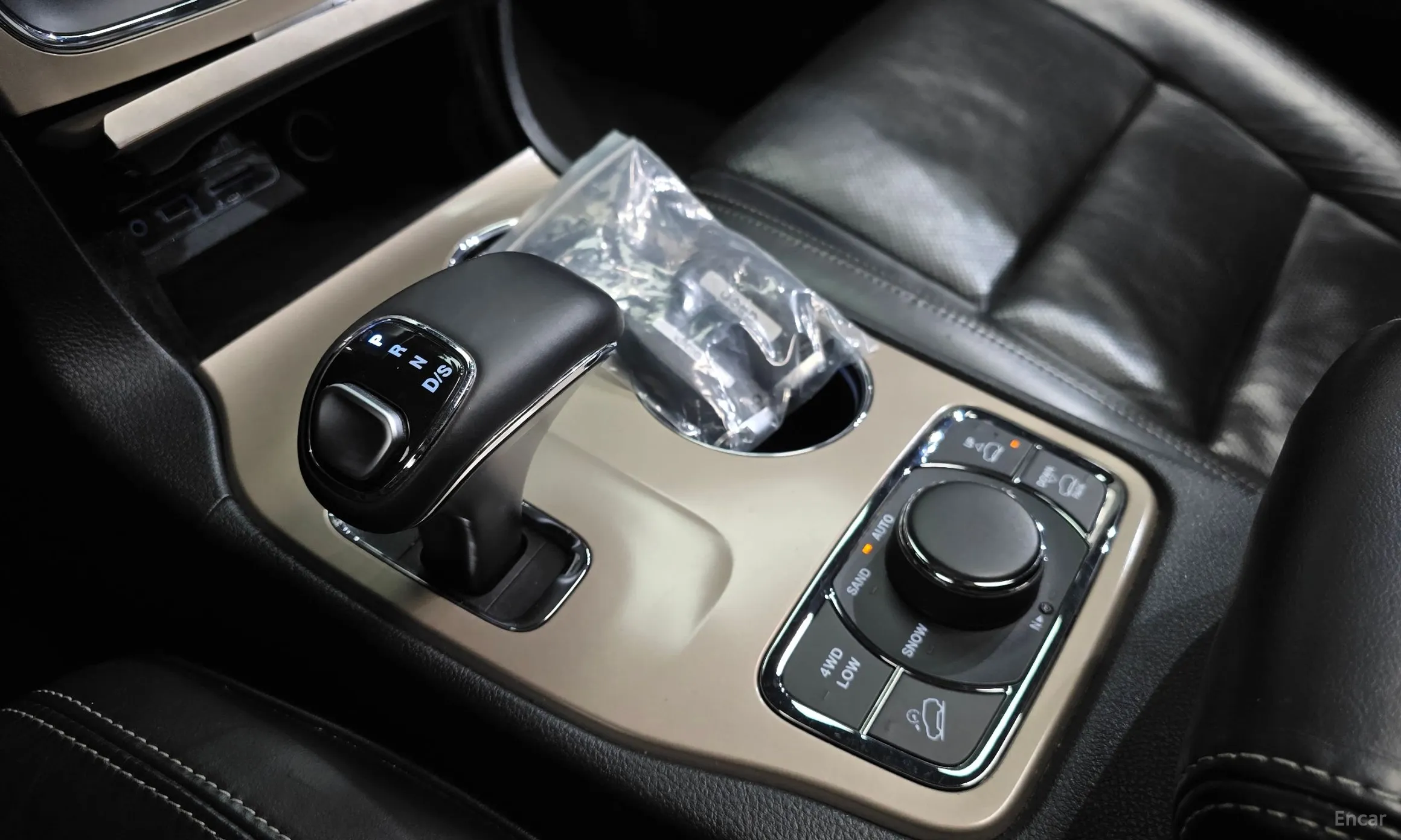 Jeep Grand Cherokee превью 9