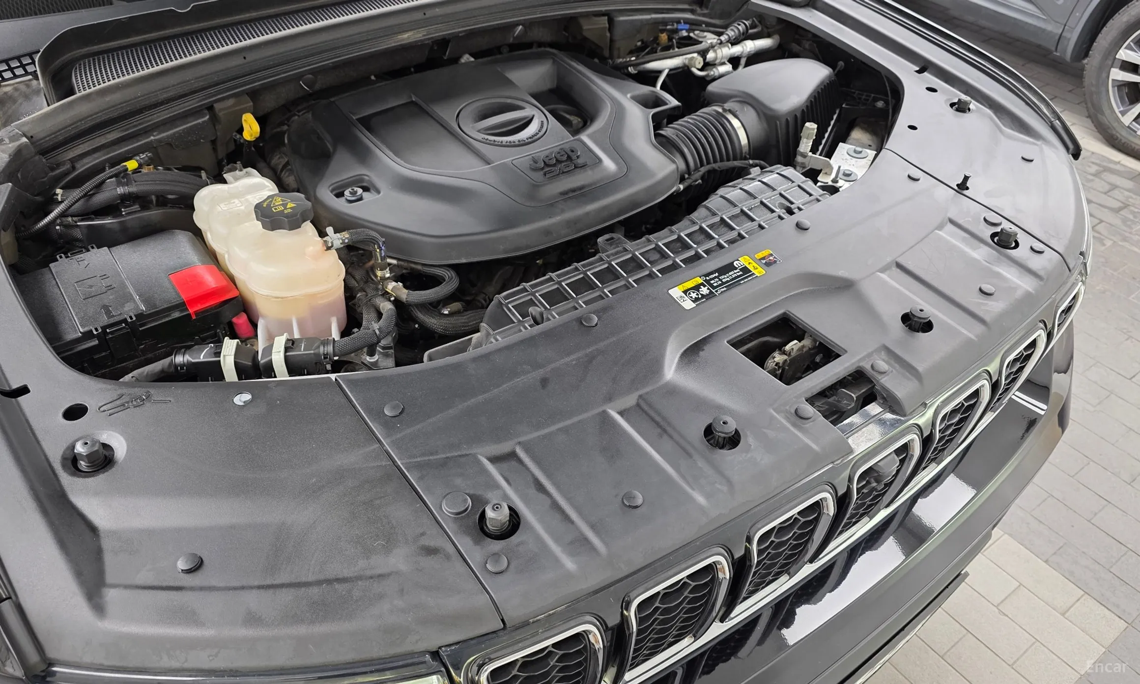 Jeep Grand Cherokee (WL) превью 6