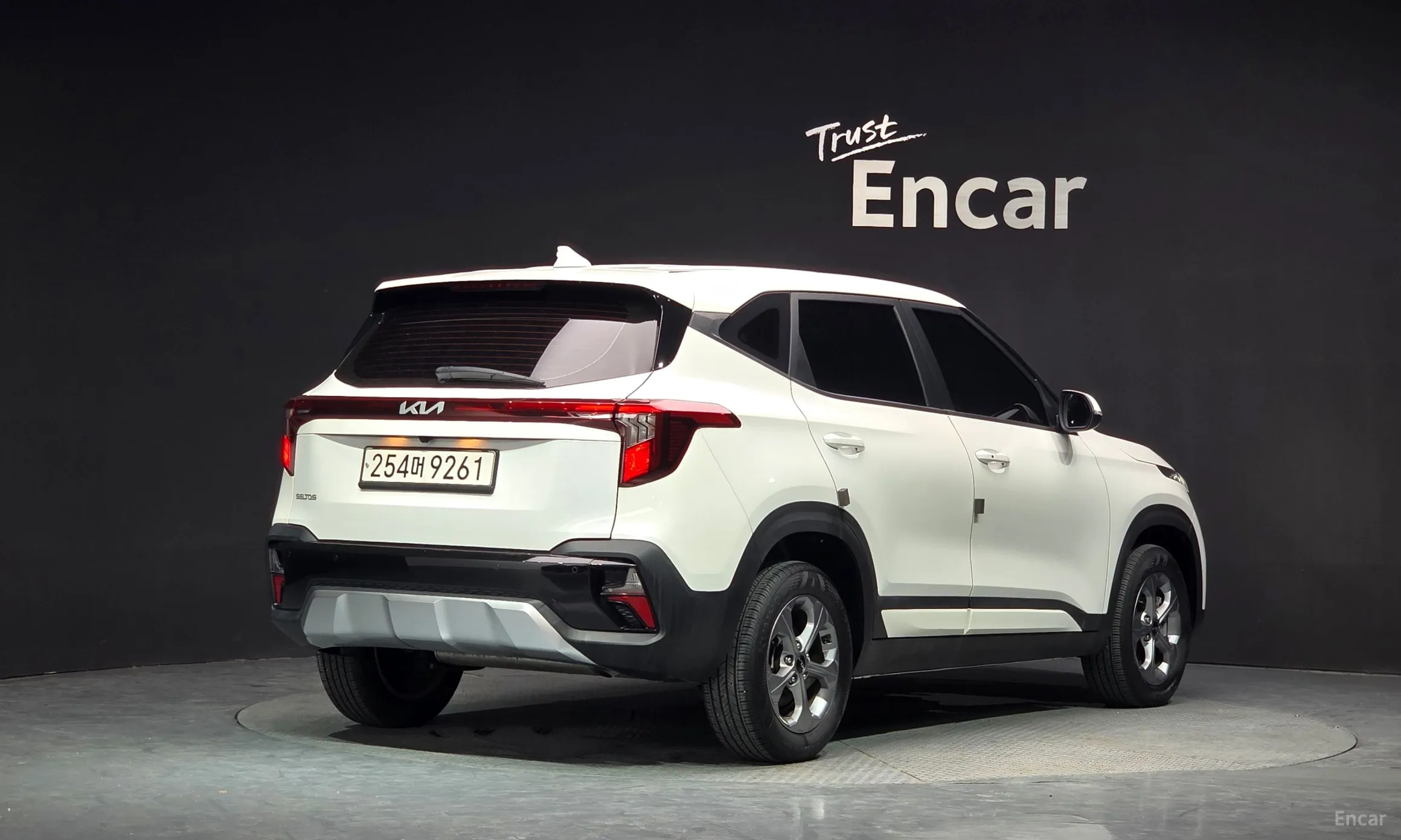 Kia Seltos превью 2