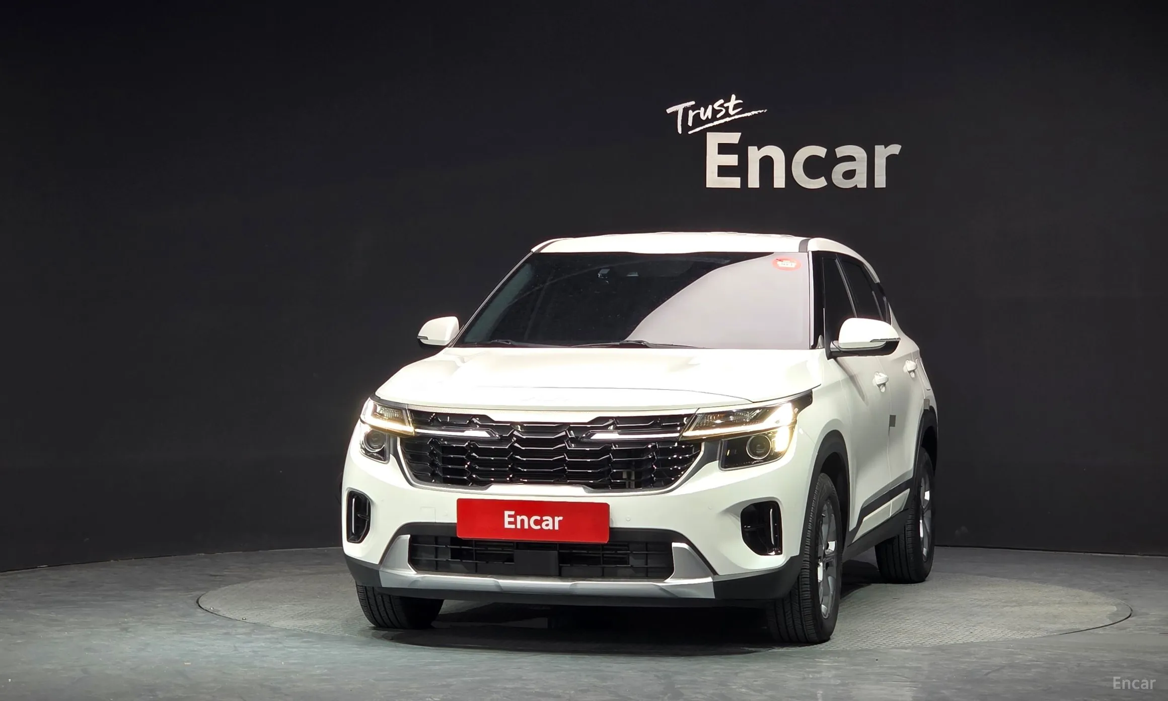 Kia Seltos превью 3