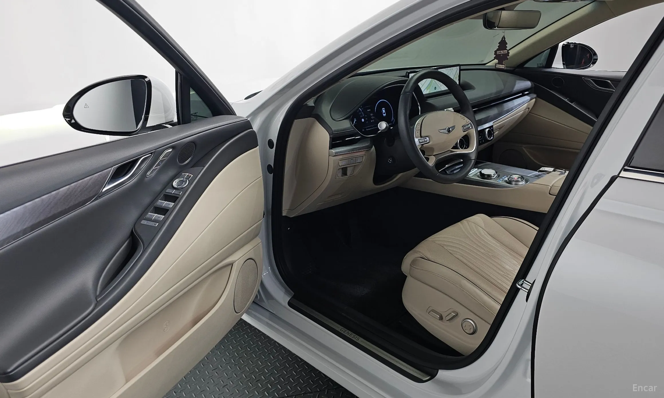 Genesis G80 (RG3) превью 10