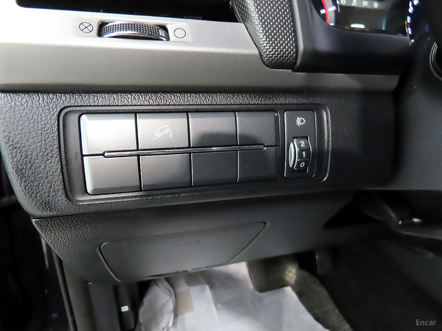 KG Mobility (SsangYong) Rexton Sports превью 14