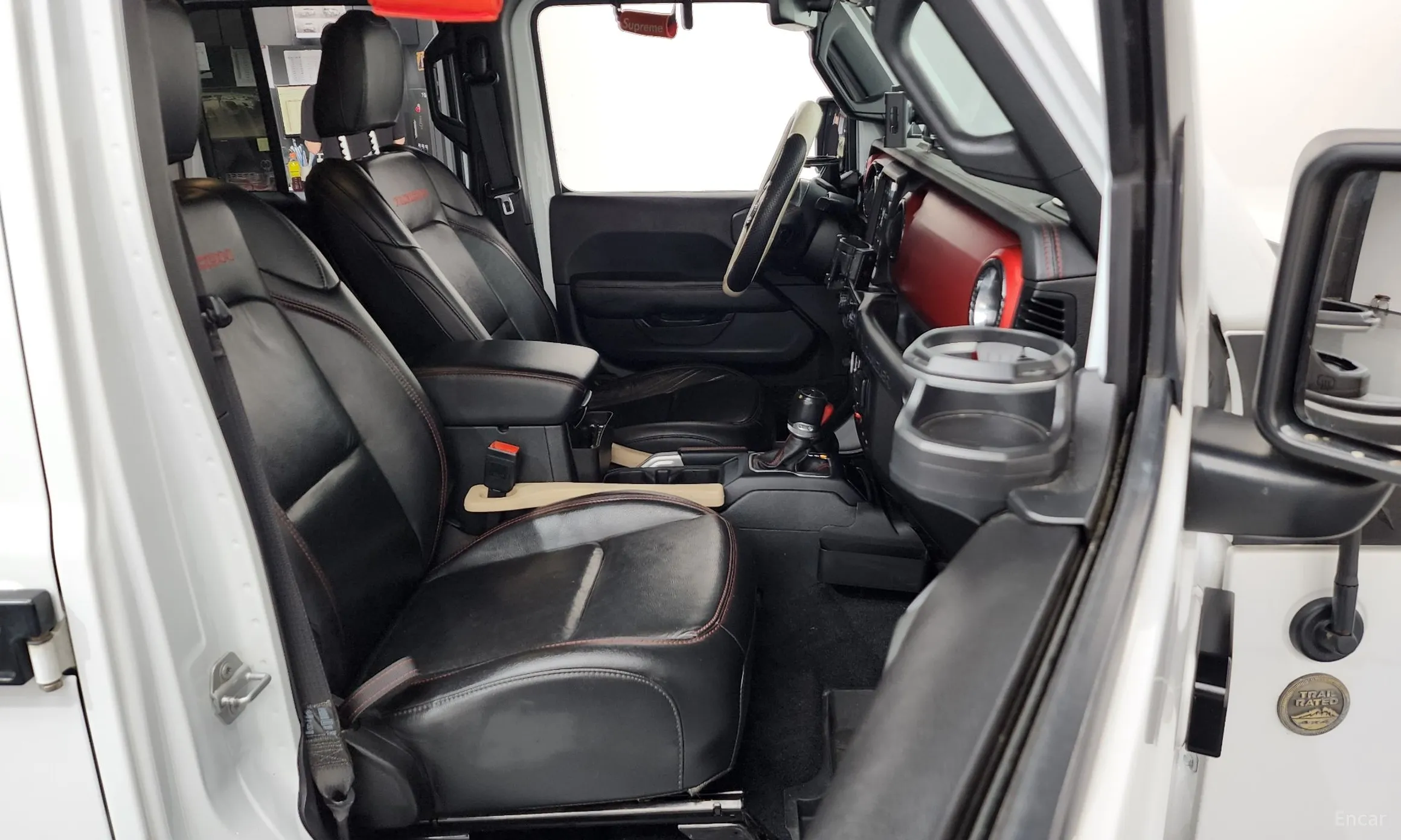 Jeep Wrangler (JL) превью 11