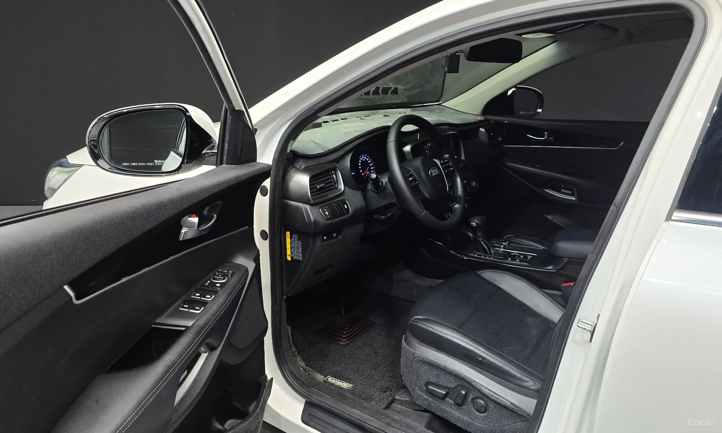Kia Sorento превью 10