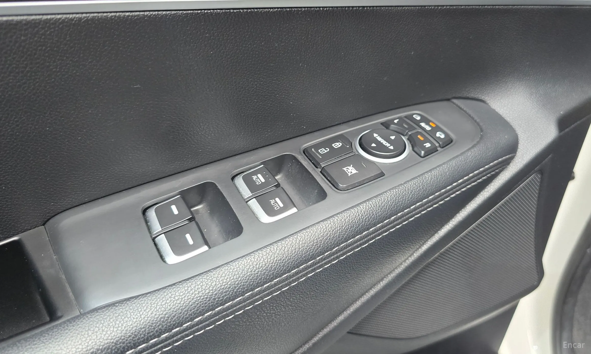 Kia Sorento превью 13
