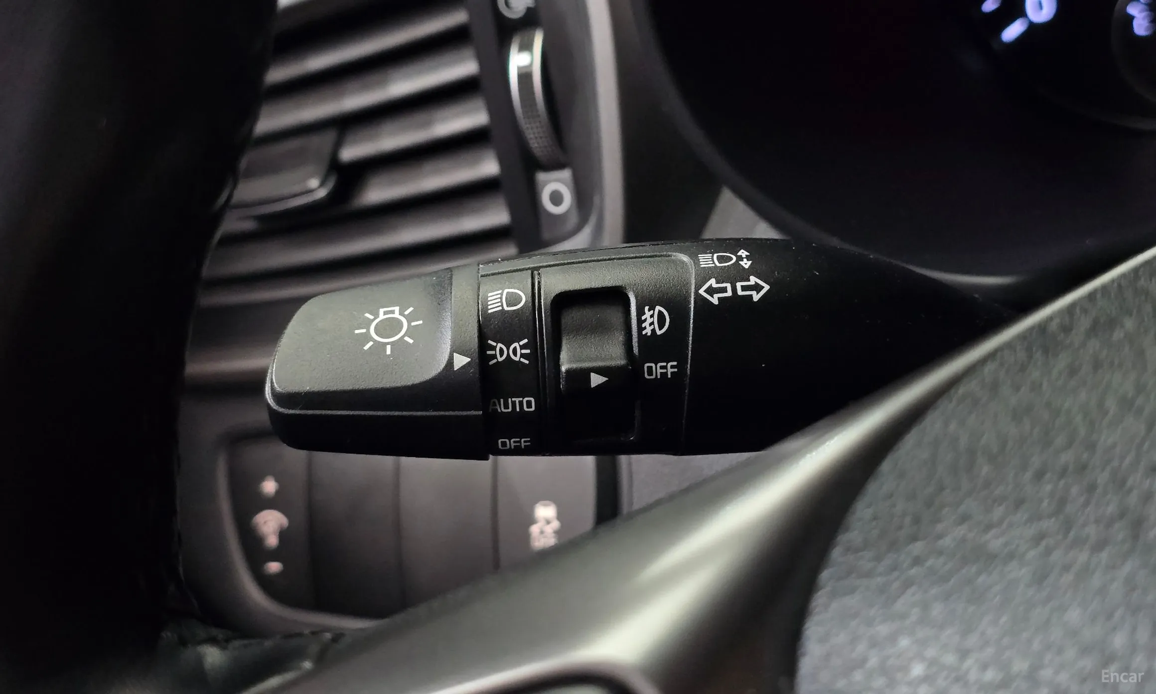 Kia Sorento превью 15