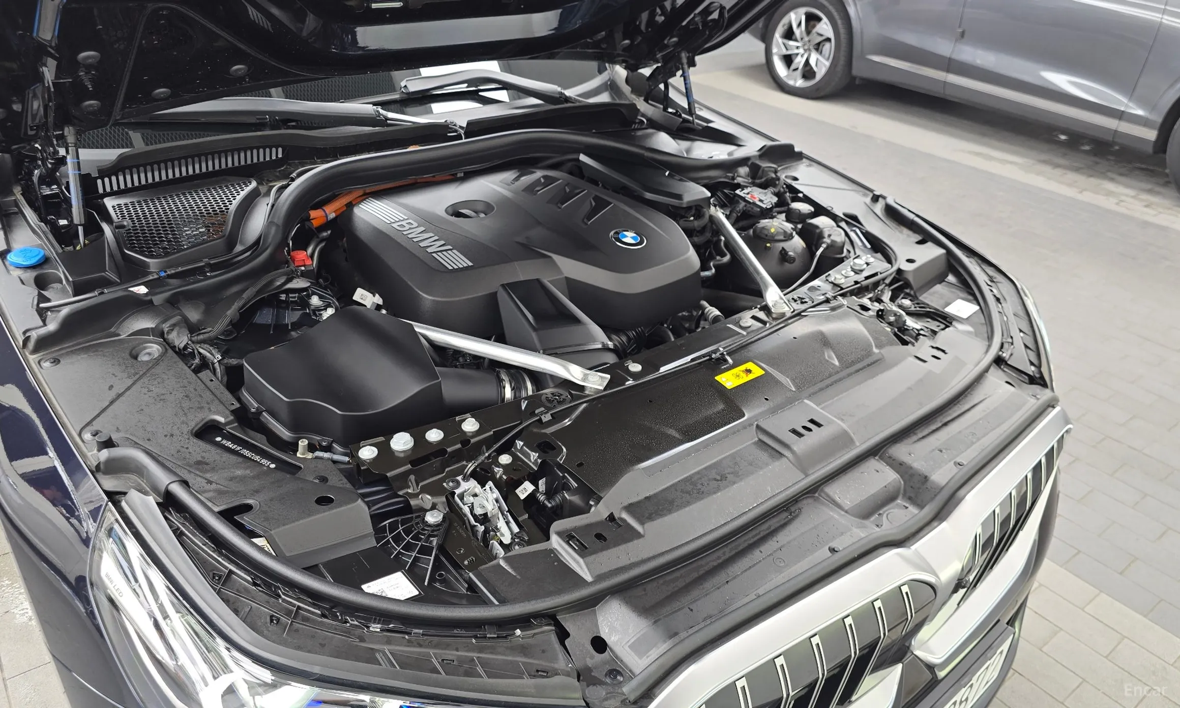 BMW 5 Series (G60) превью 6
