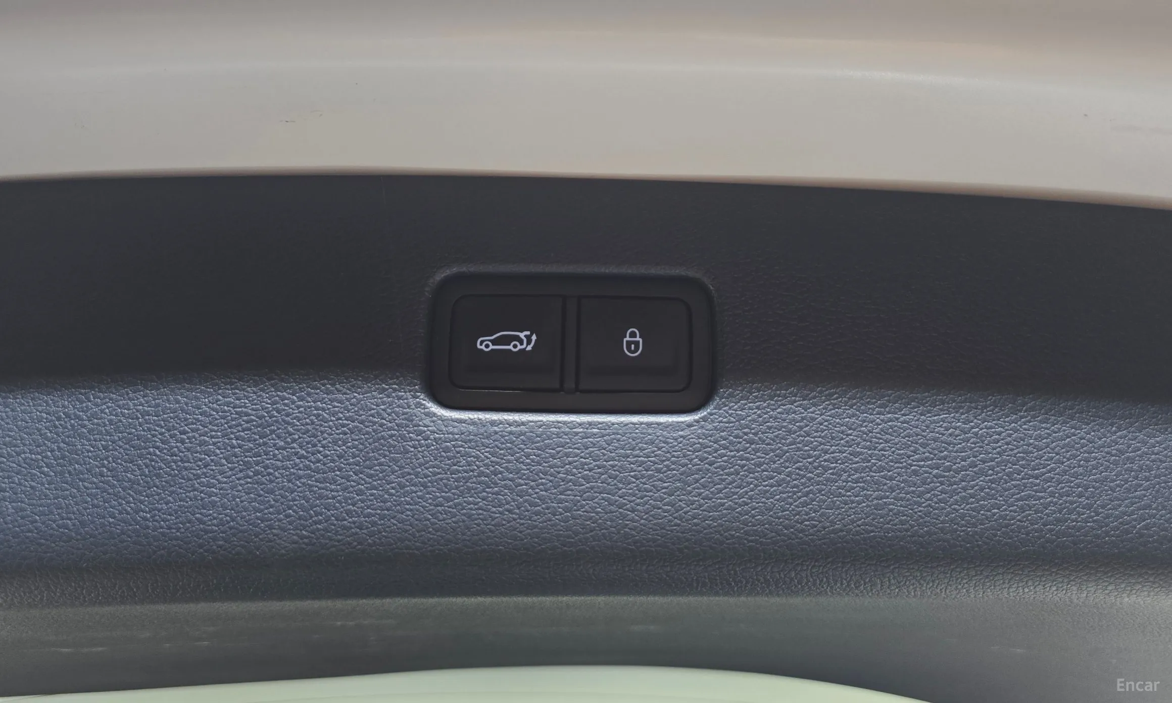 Genesis GV80 превью 17