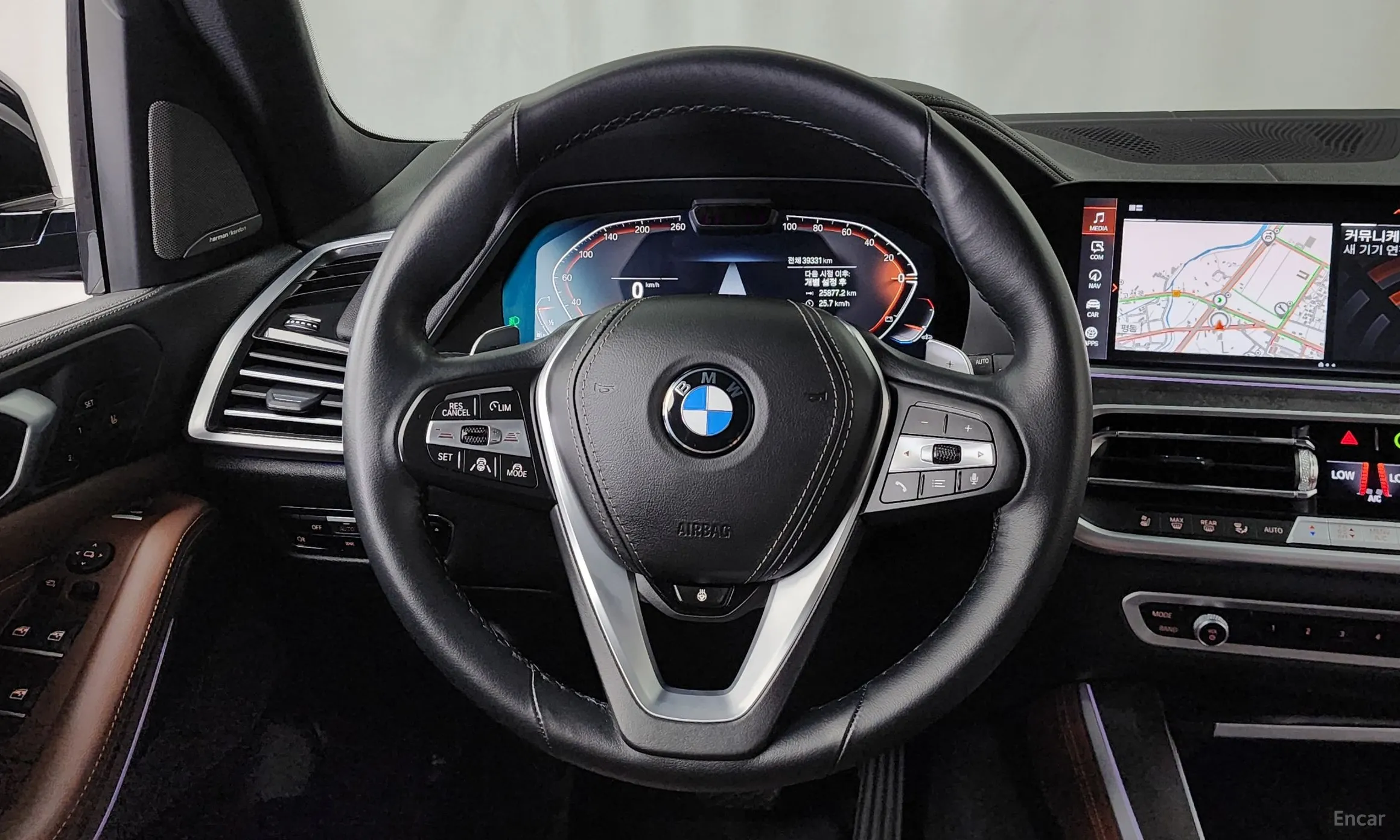 BMW X5 (G05) превью 13