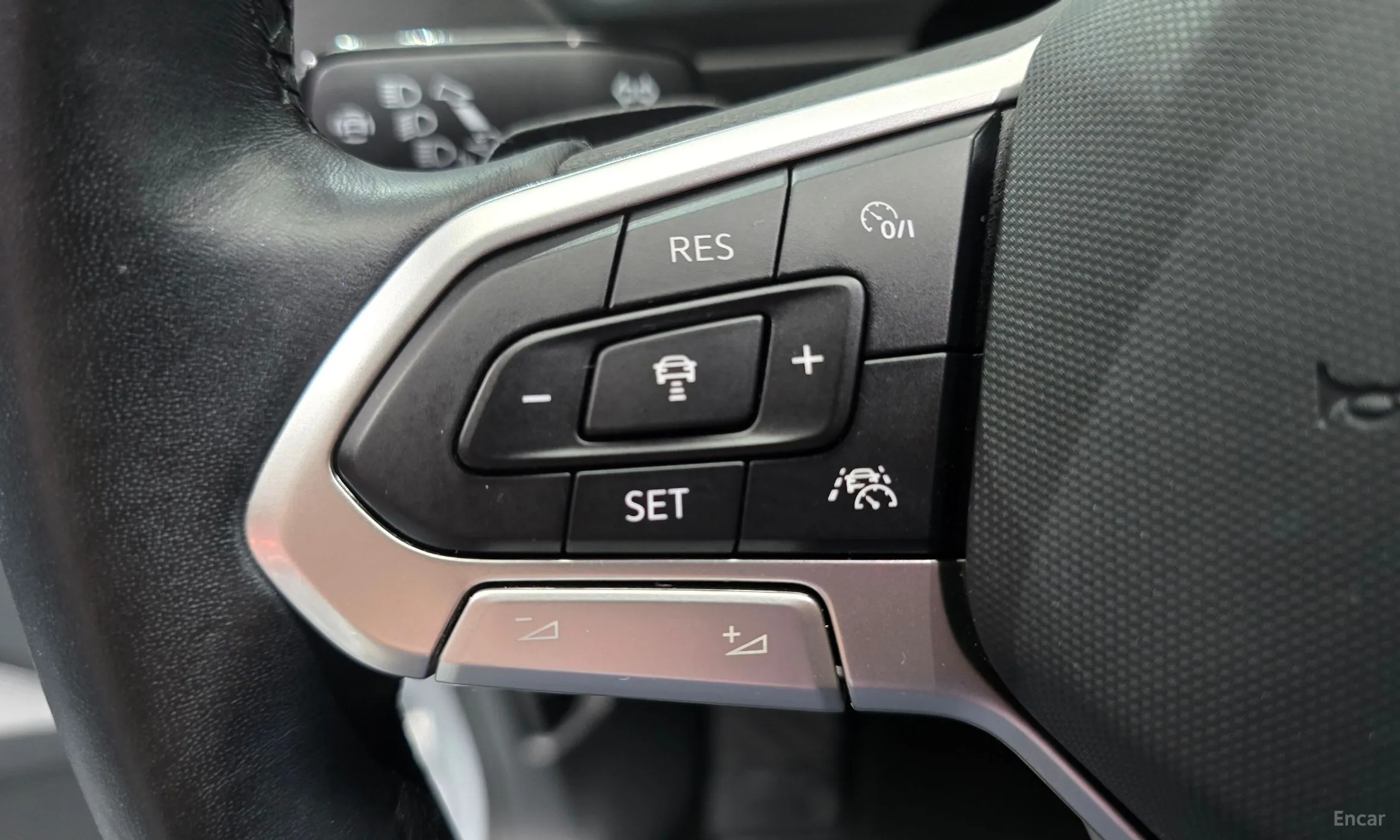 Volkswagen Tiguan 2nd Generation превью 16