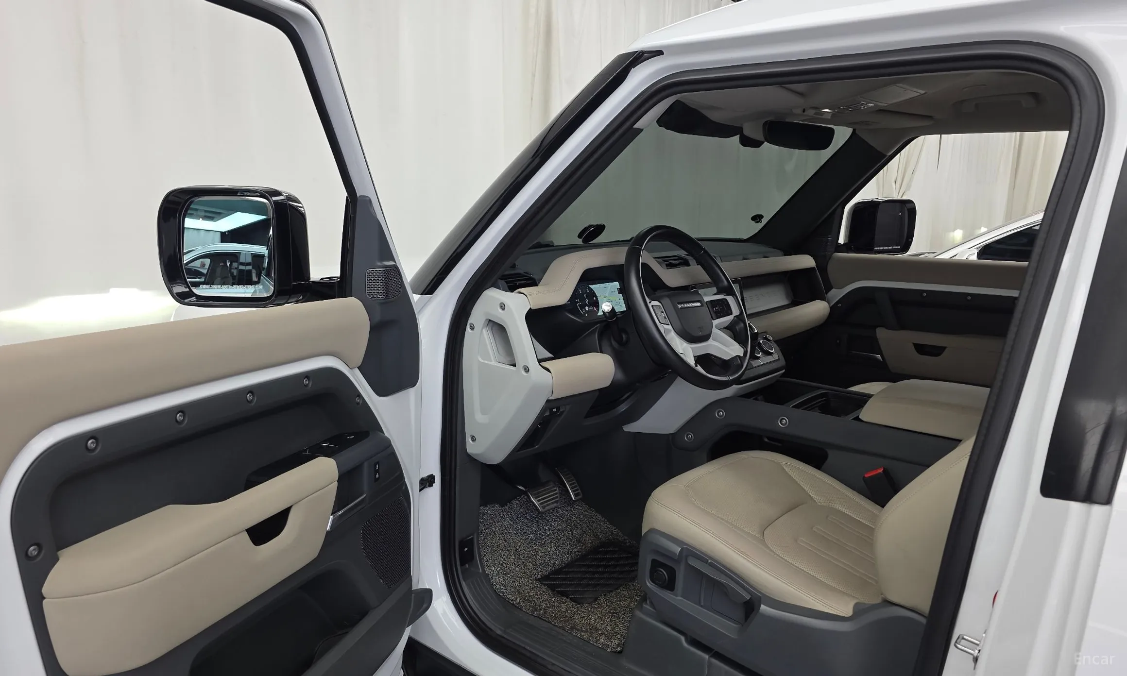 Land Rover Defender (L663) превью 11