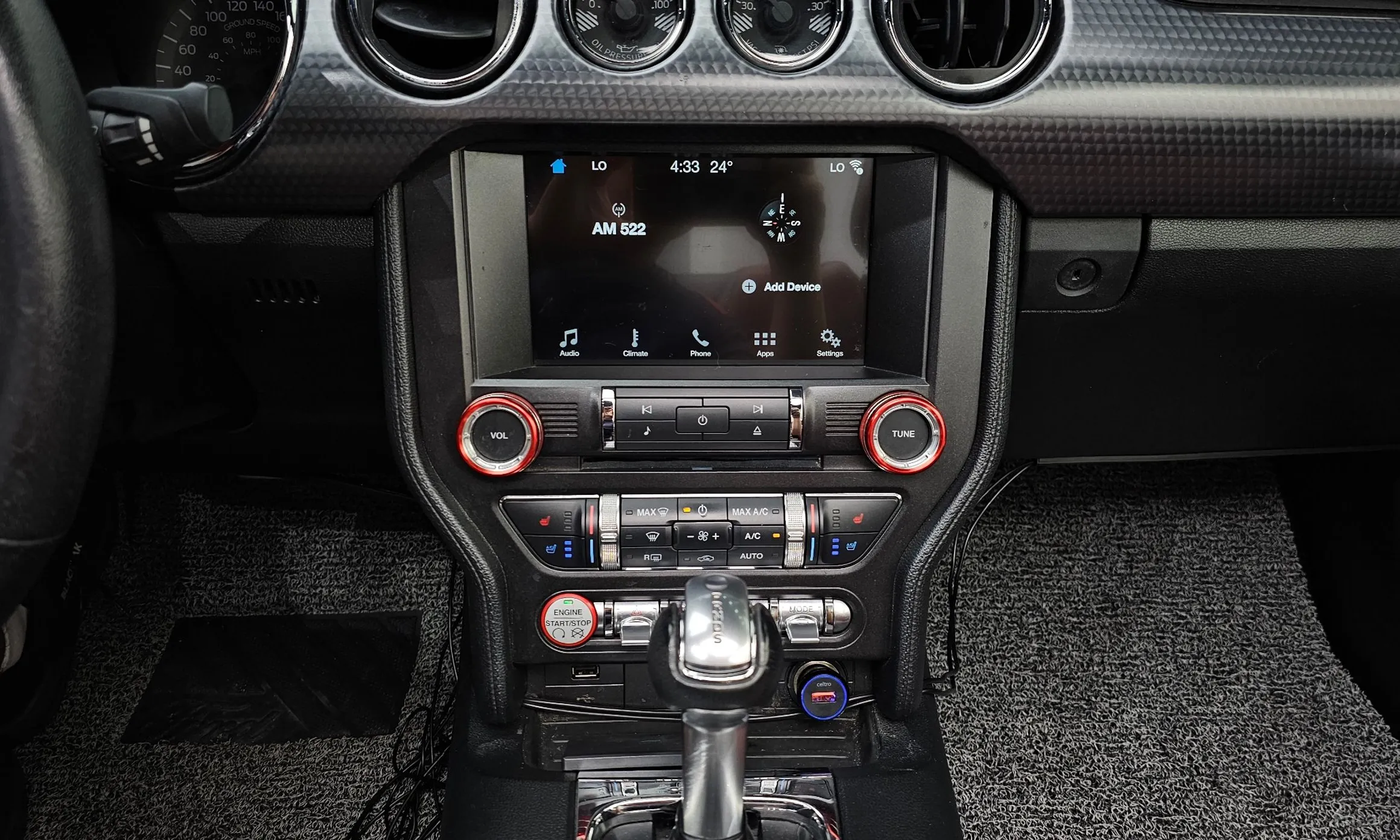 Ford Mustang превью 14