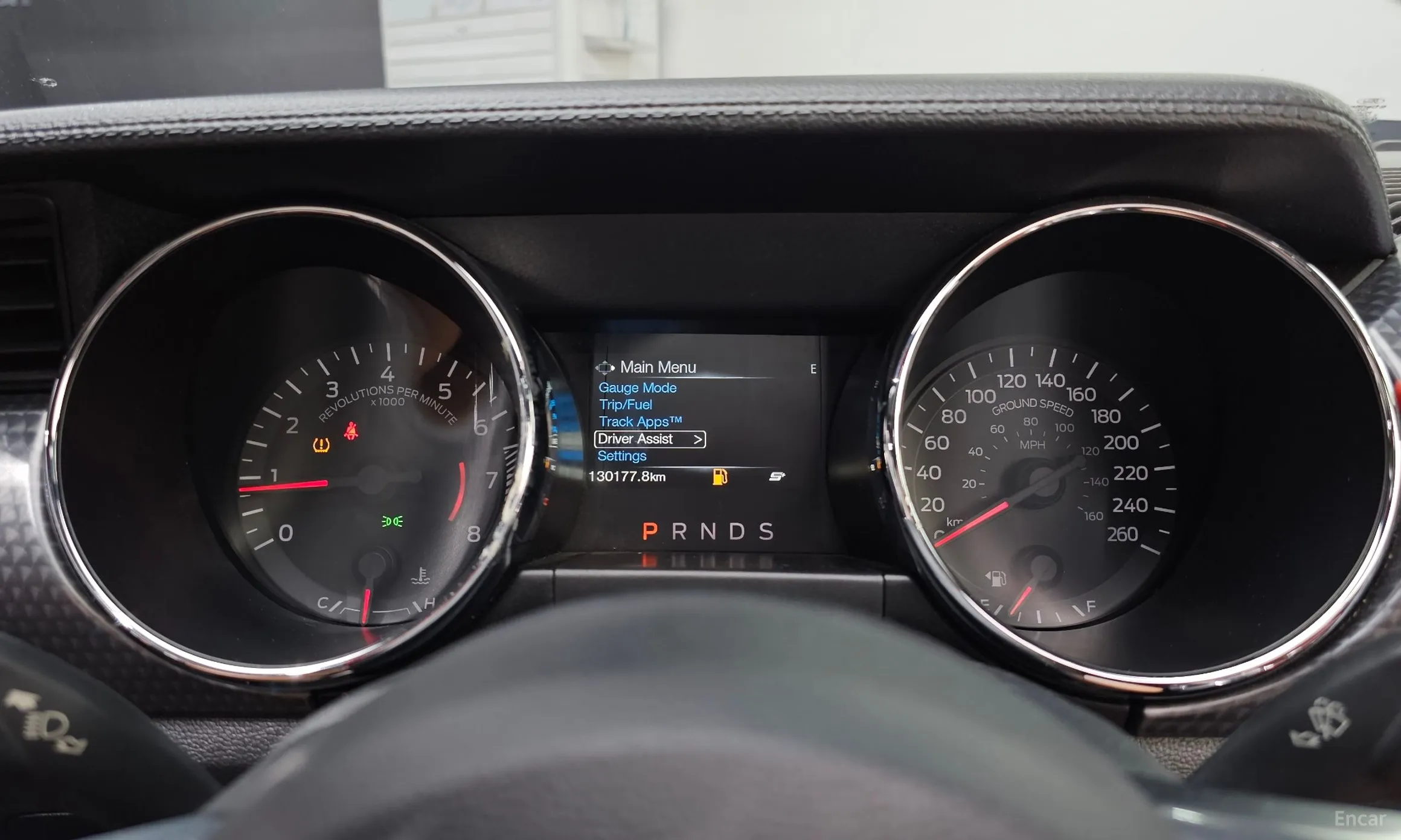 Ford Mustang превью 8