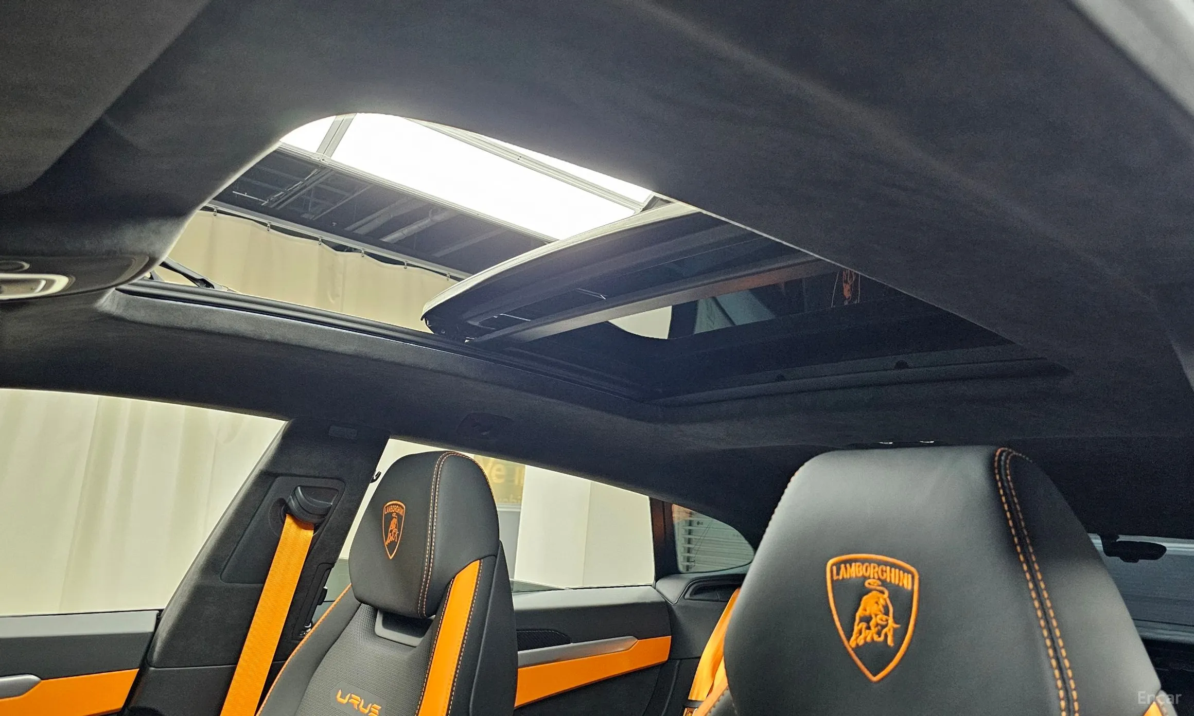 Lamborghini Urus превью 15