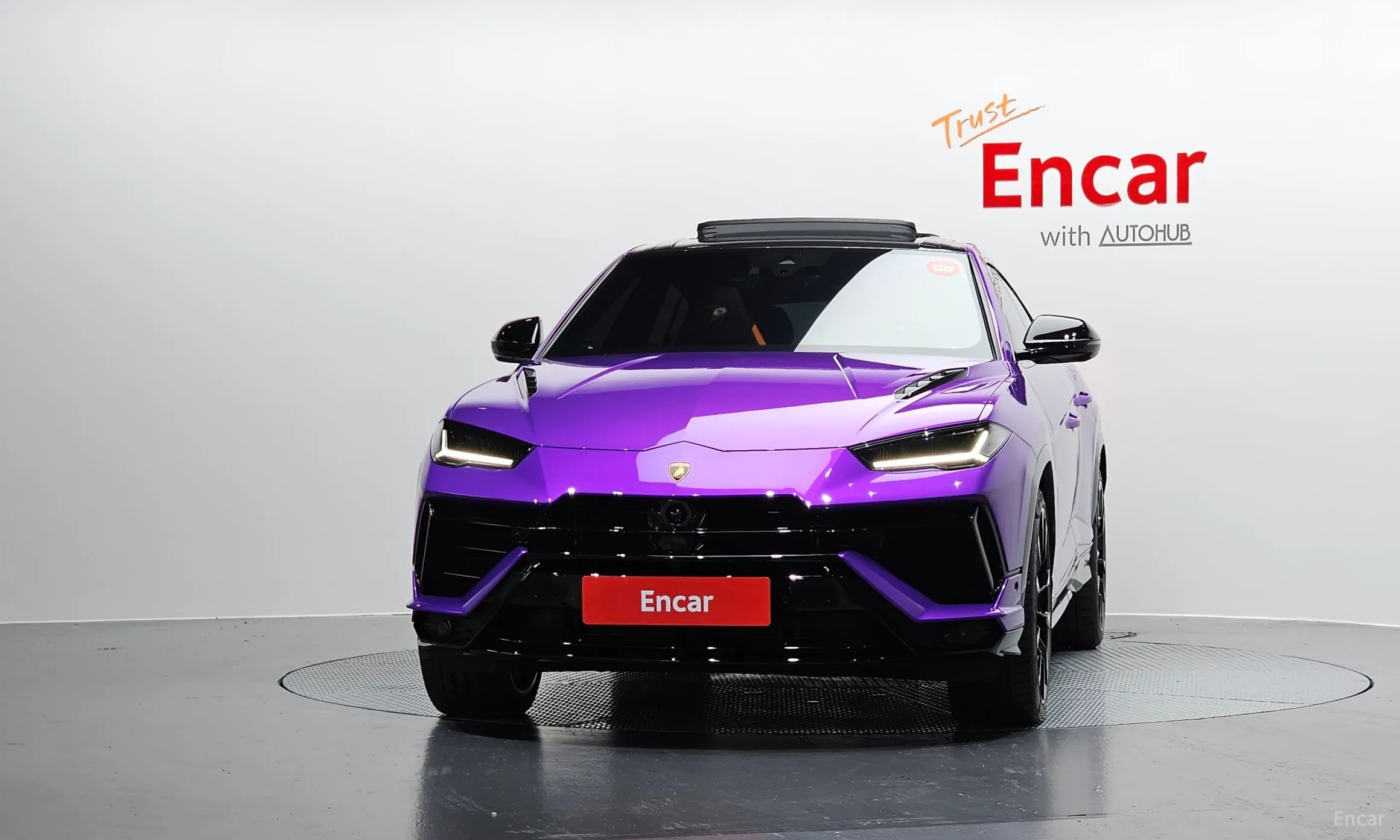 Lamborghini Urus превью 3