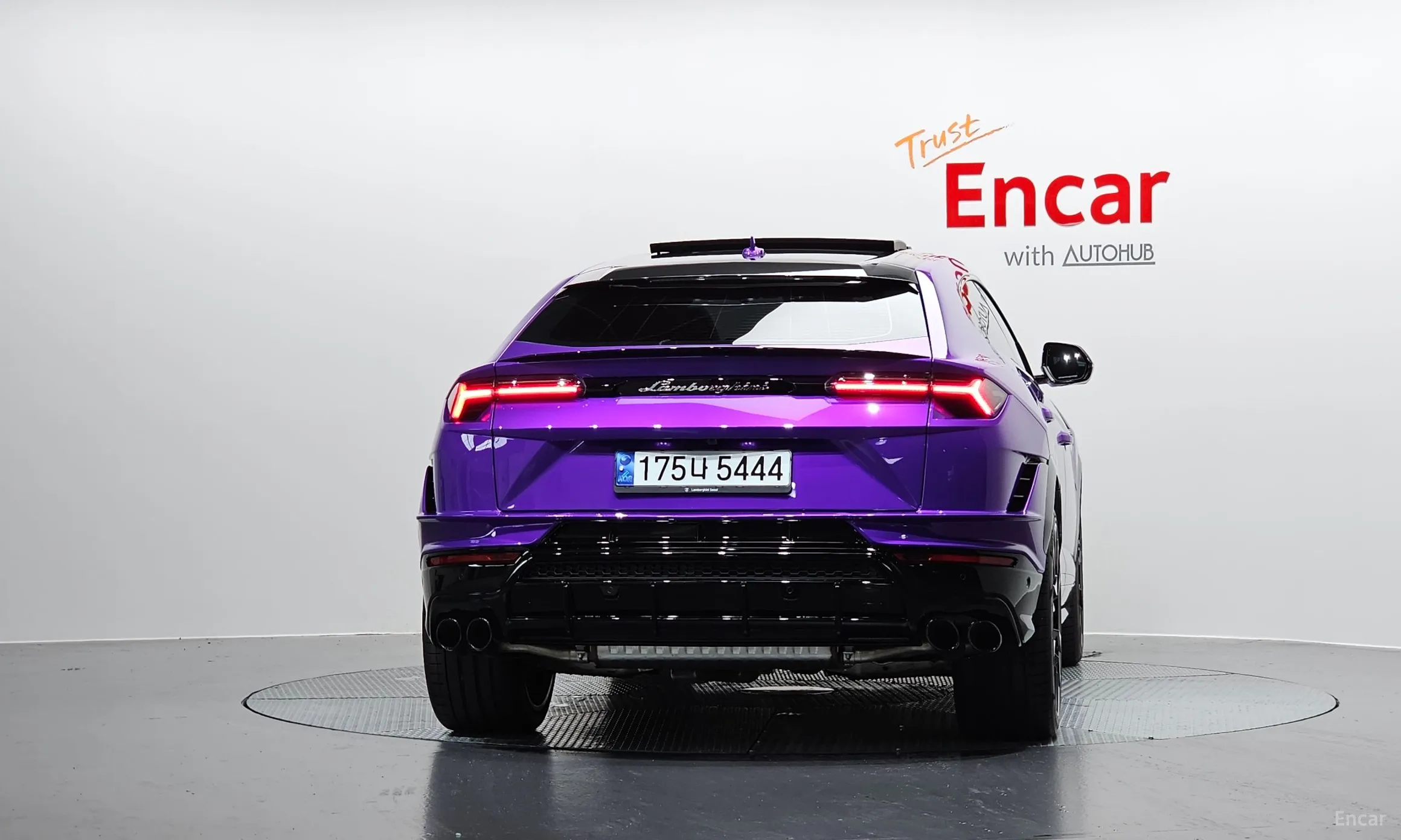 Lamborghini Urus превью 4