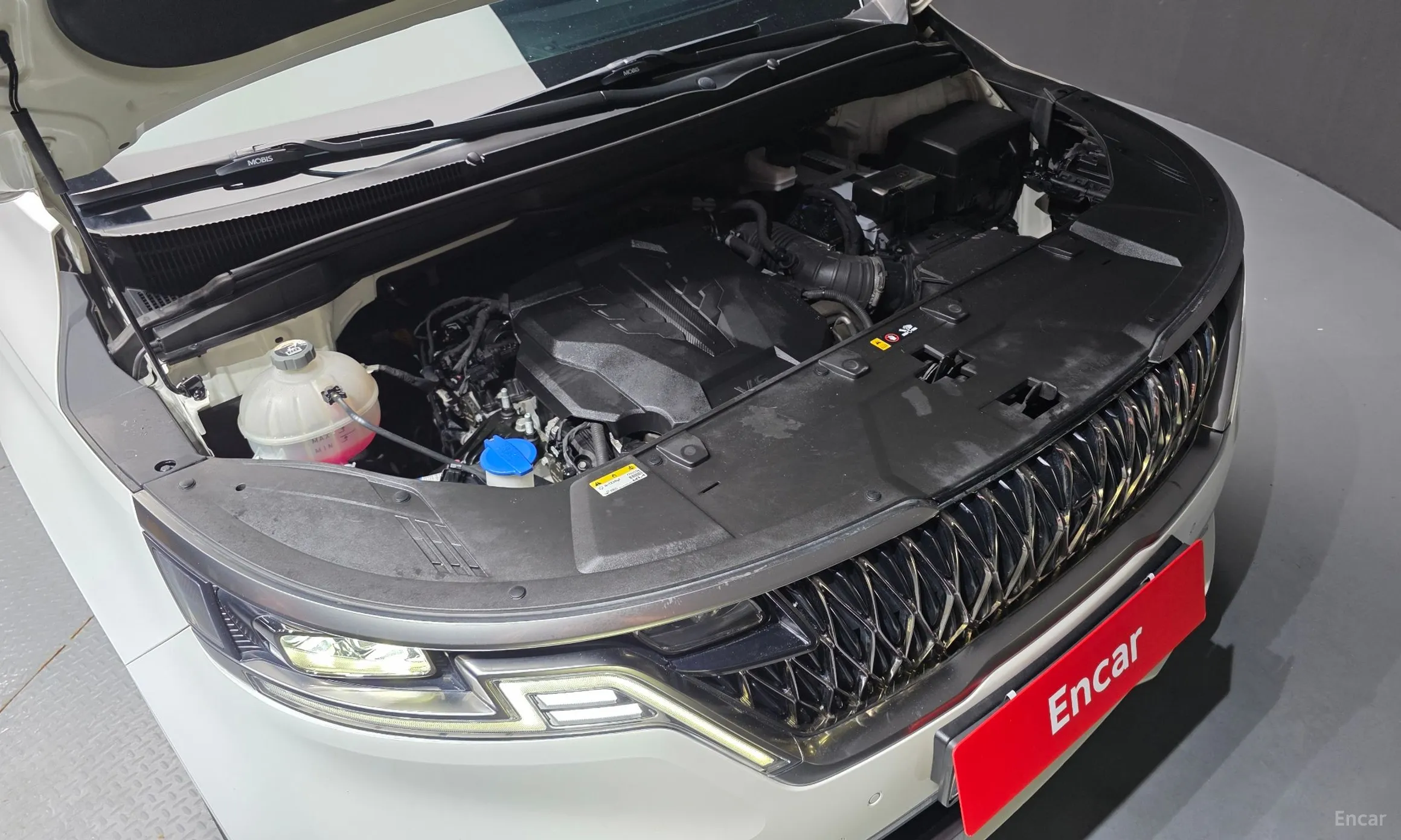 Kia Carnival Gen 4 превью 6