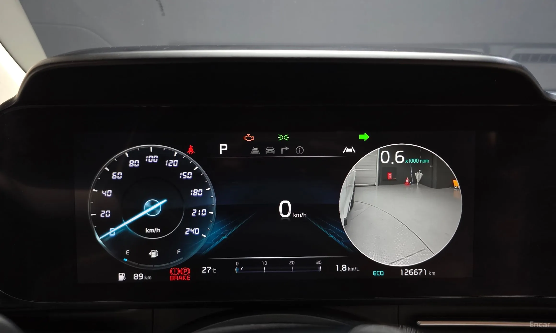 Kia Carnival Gen 4 превью 8
