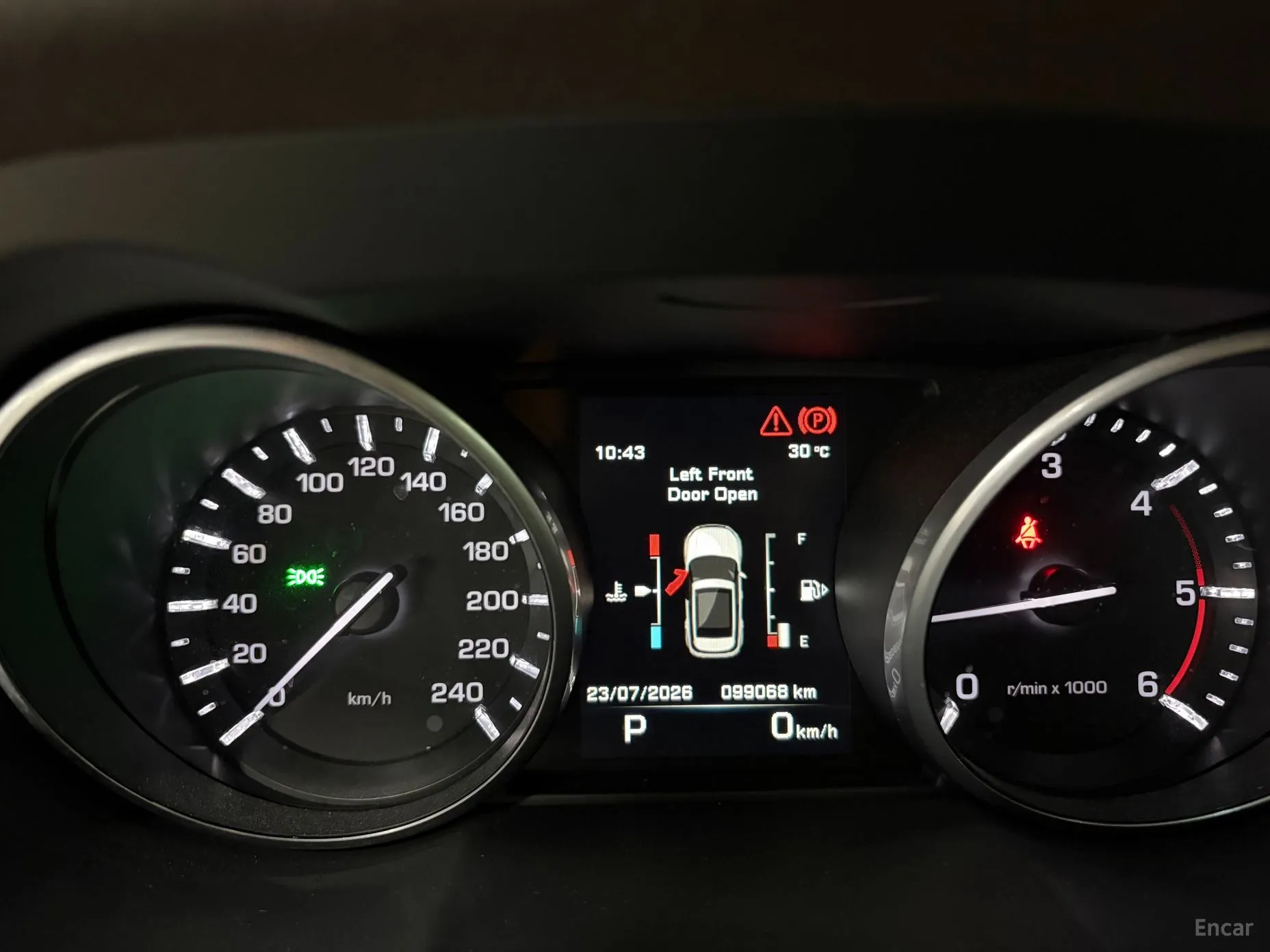 Land Rover Range Rover Evoque превью 3