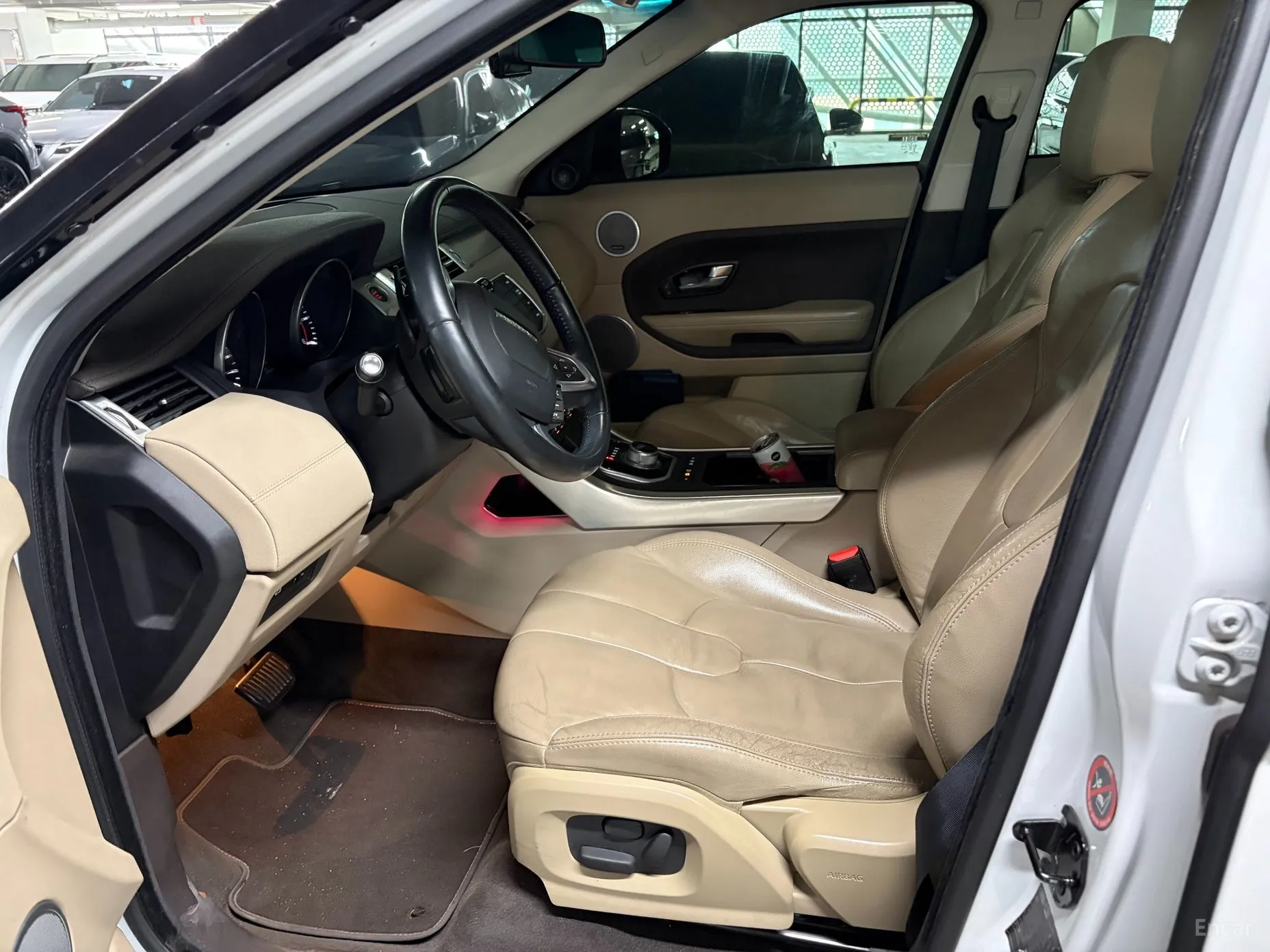 Land Rover Range Rover Evoque превью 4