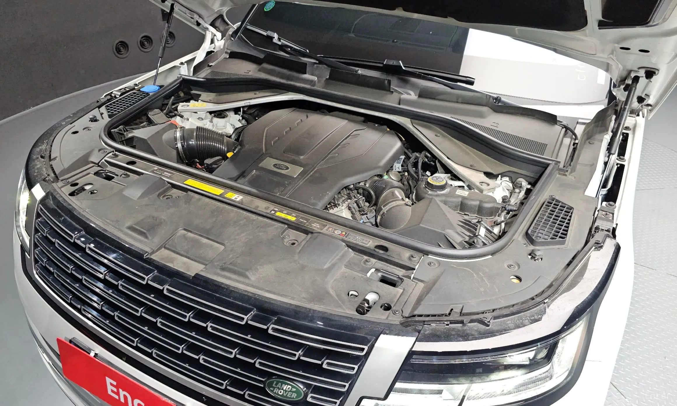 Land Rover Range Rover 5th Generation превью 6
