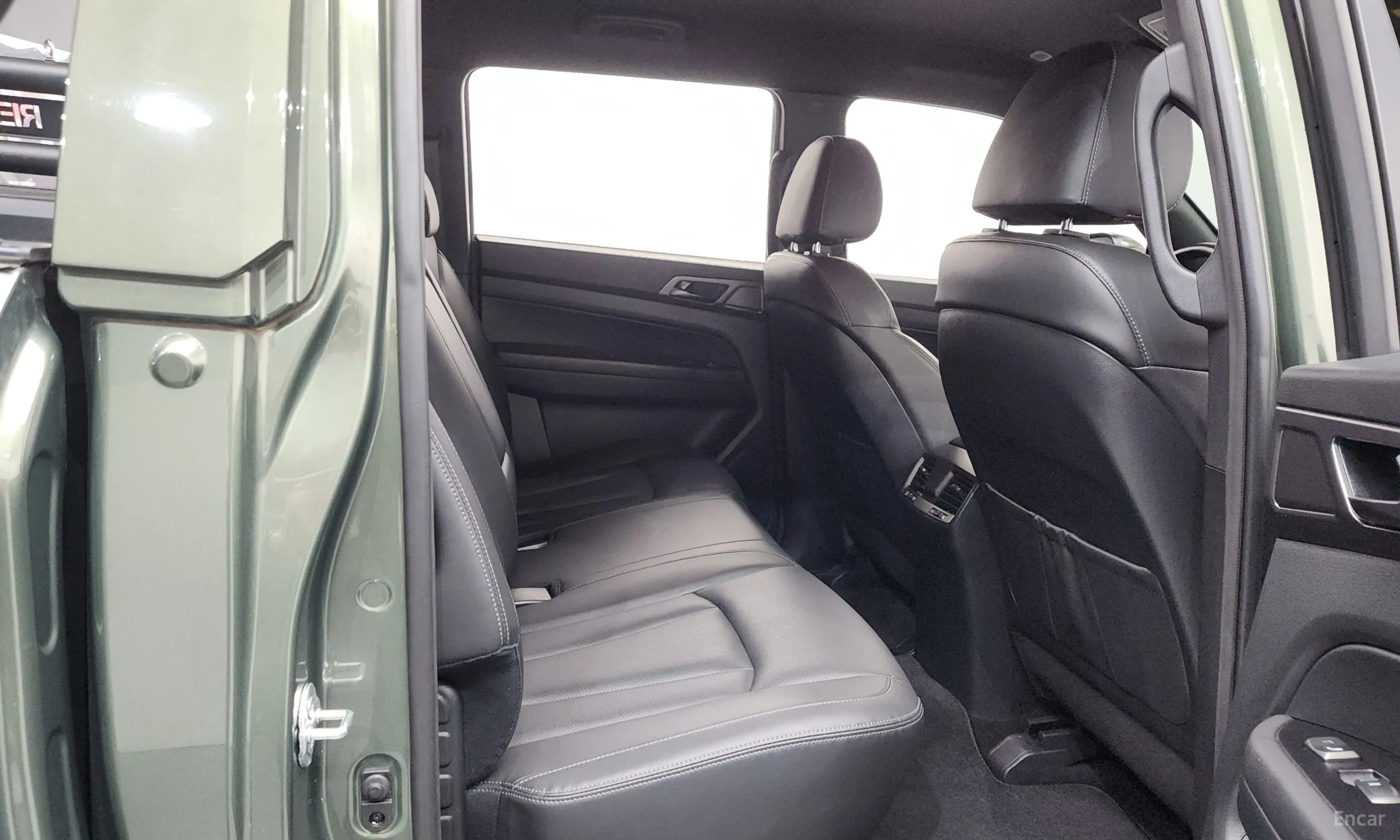 KG Mobility (SsangYong) Rexton Sports Khan превью 12