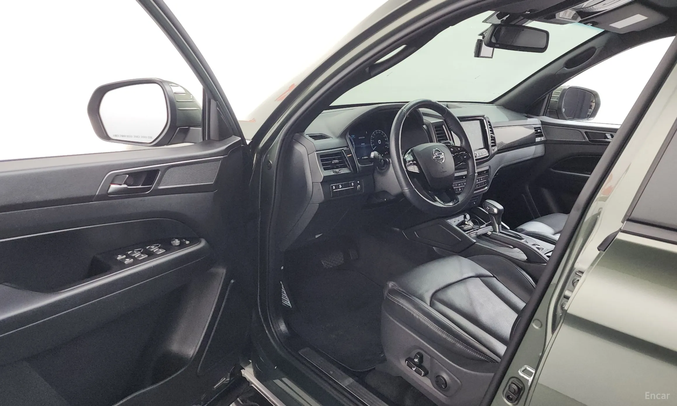 KG Mobility (SsangYong) Rexton Sports Khan превью 20