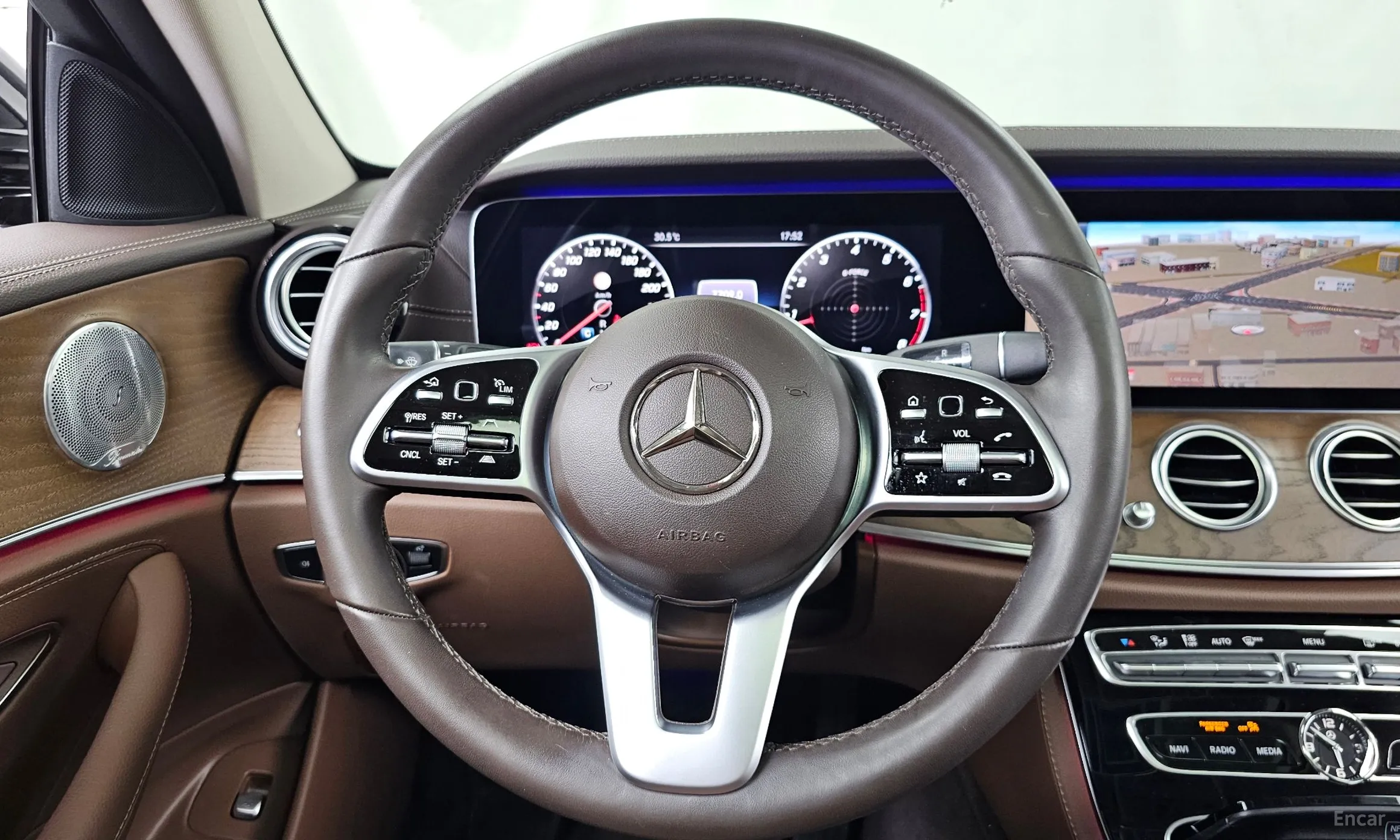 Mercedes Benz E-Class W213 превью 13