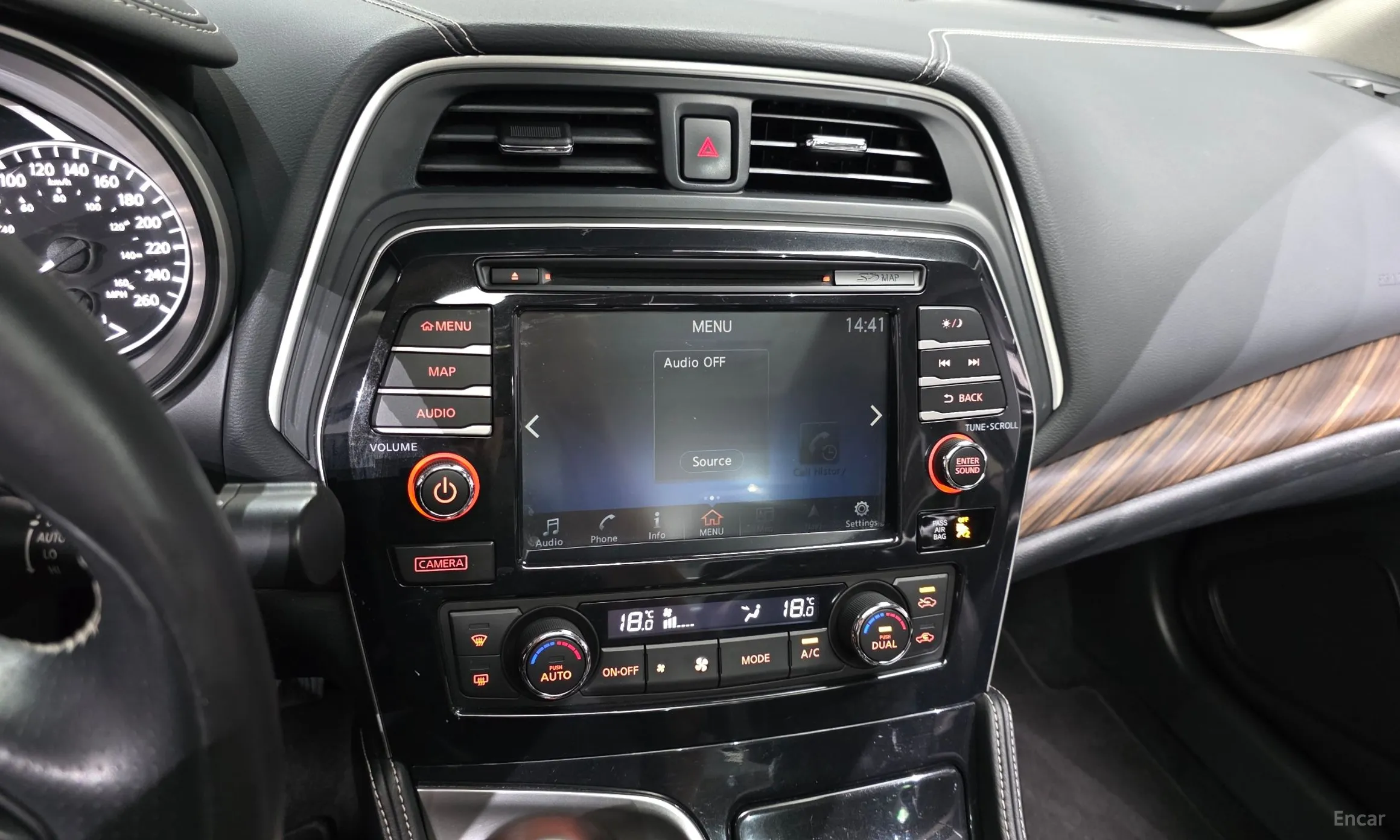 Nissan Maxima (A36) превью 15