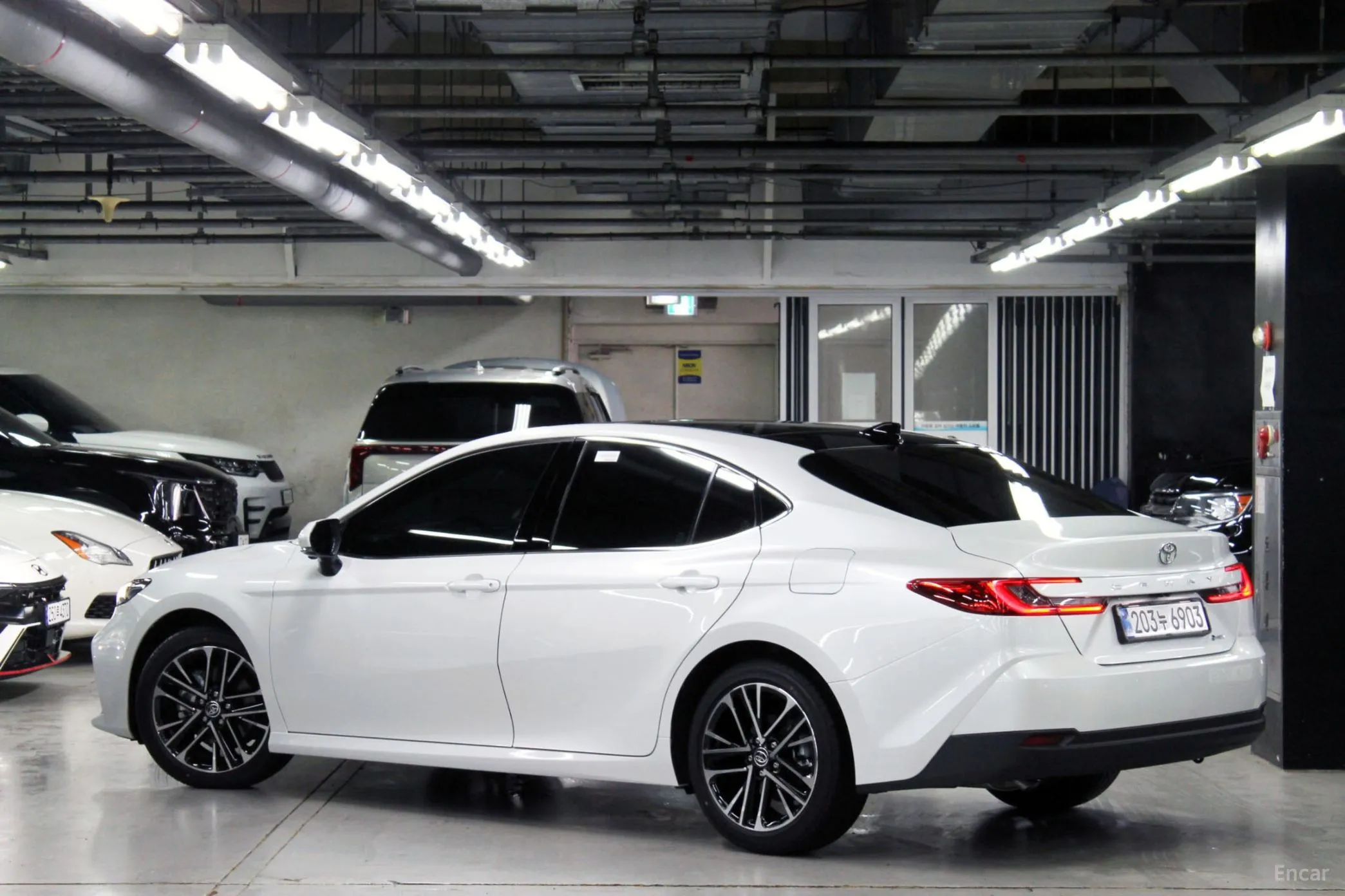 Toyota Camry (XV80) превью 4