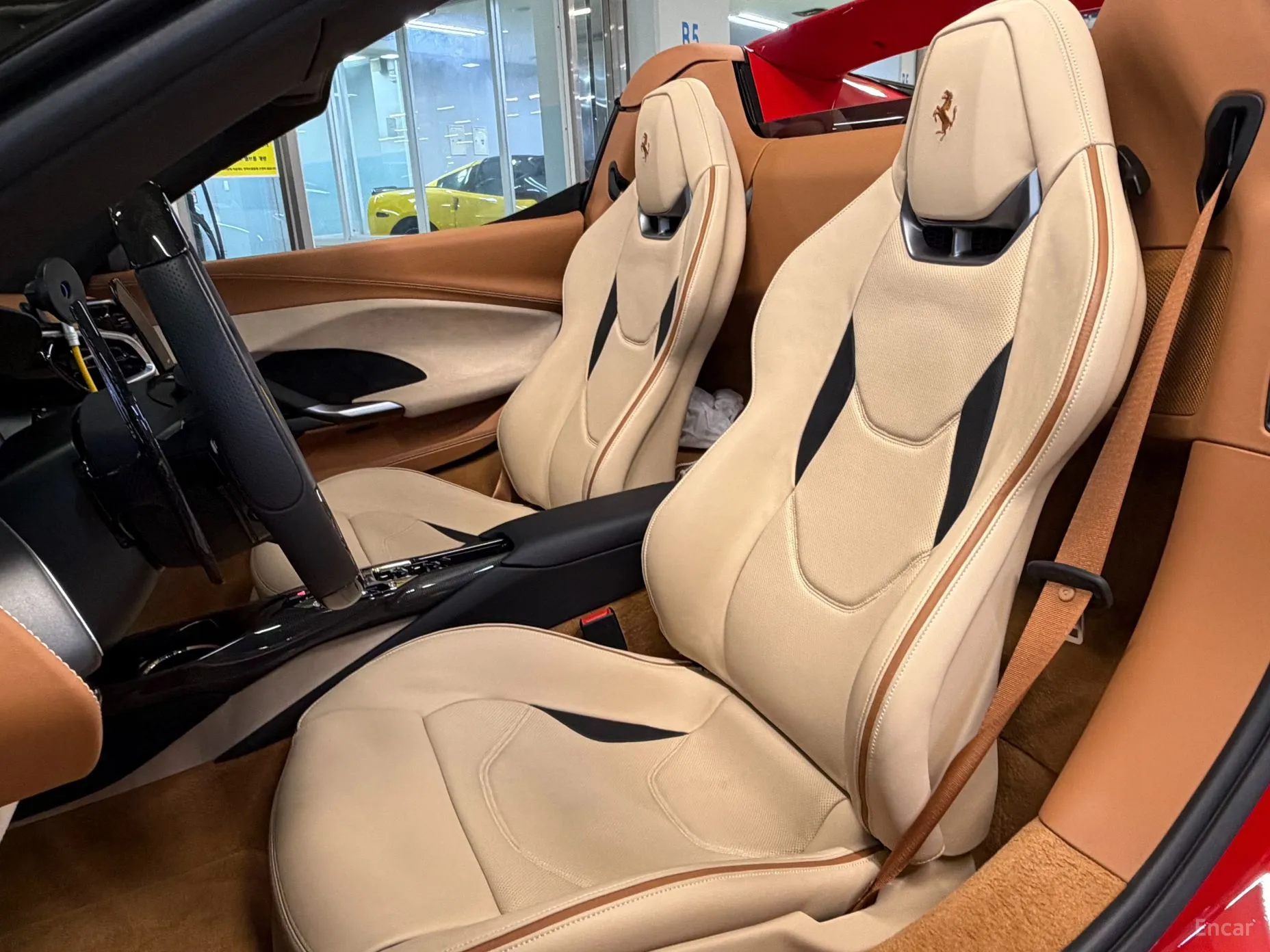 Ferrari 296 GTS превью 10