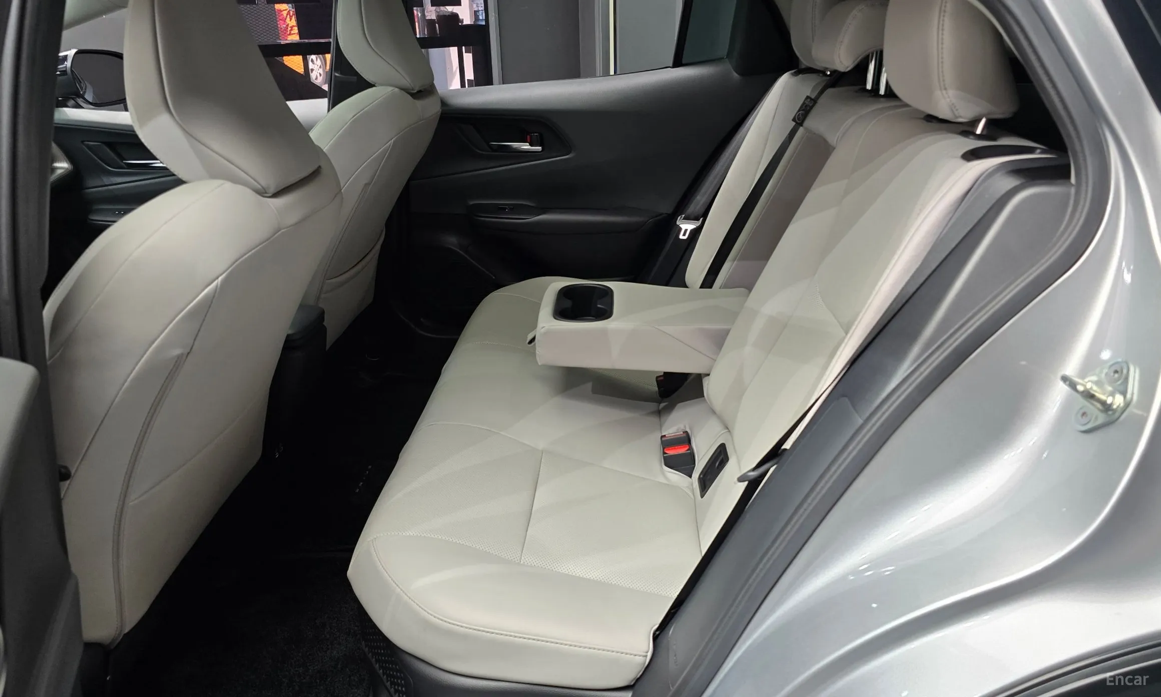 Toyota Prius 5th Generation превью 12
