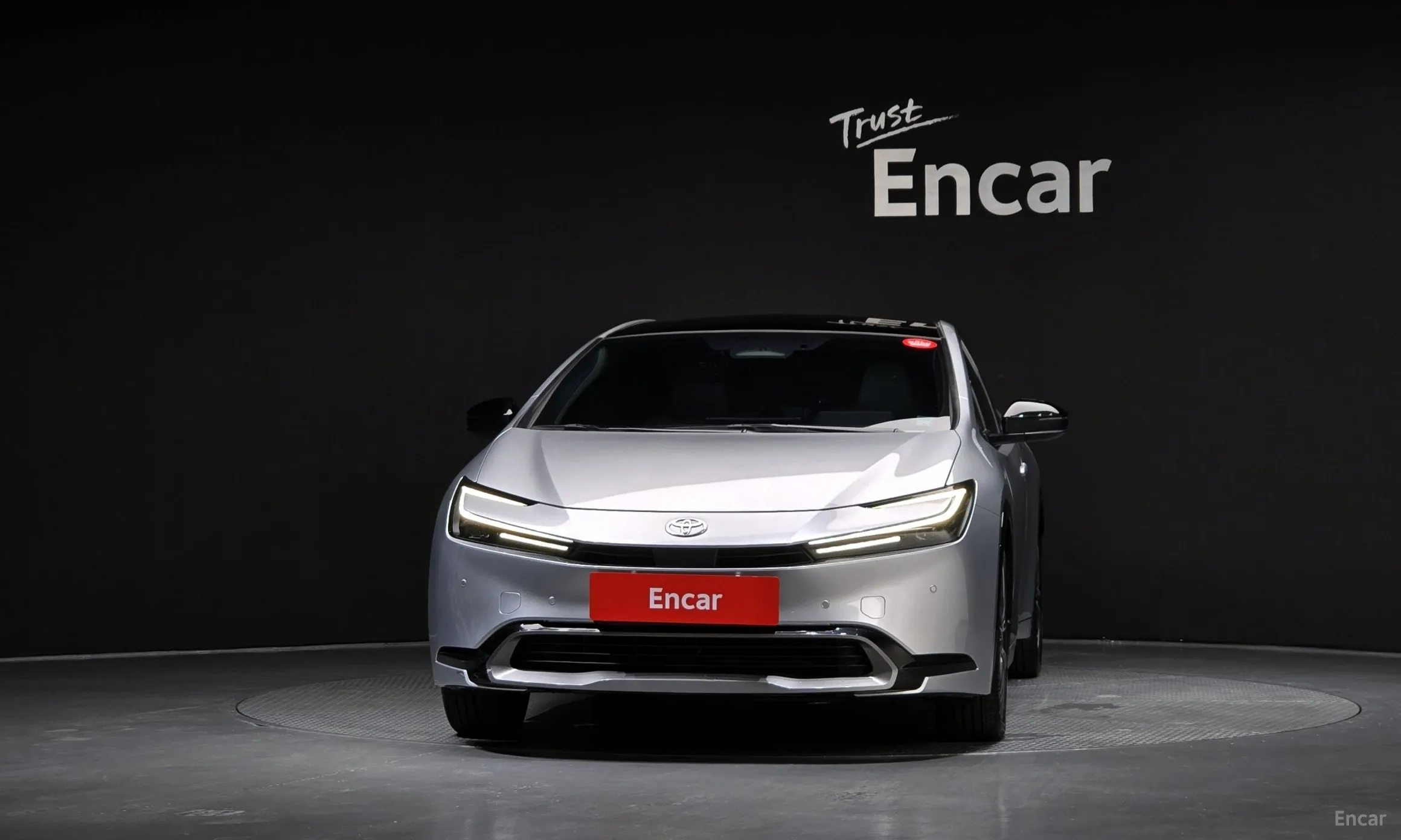 Toyota Prius 5th Generation превью 3