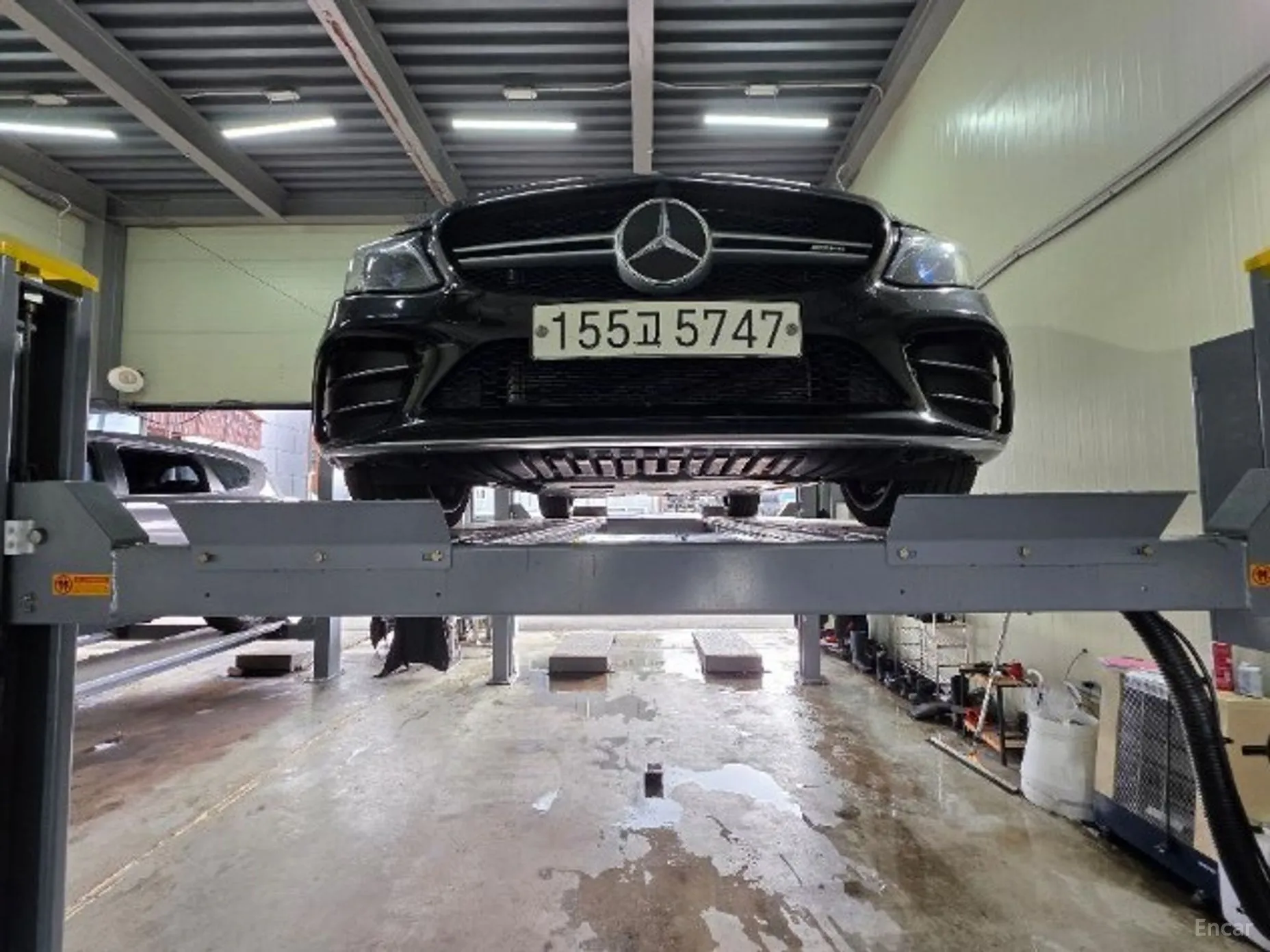 Mercedes Benz C-Class W205