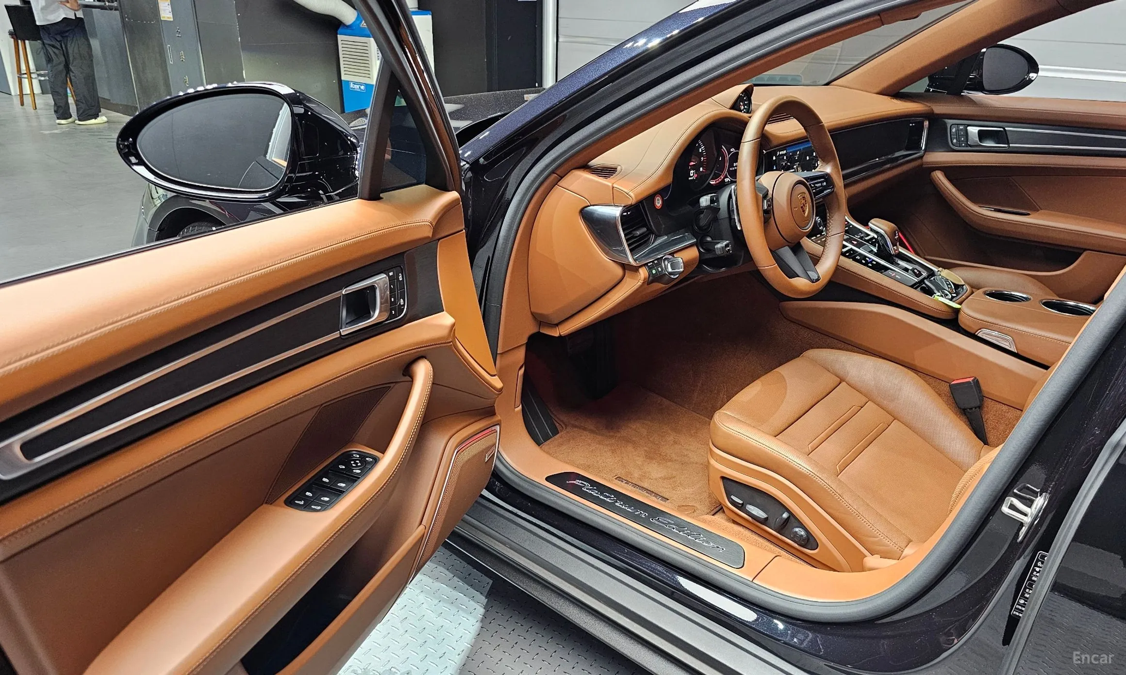 Porsche Panamera (971) превью 10