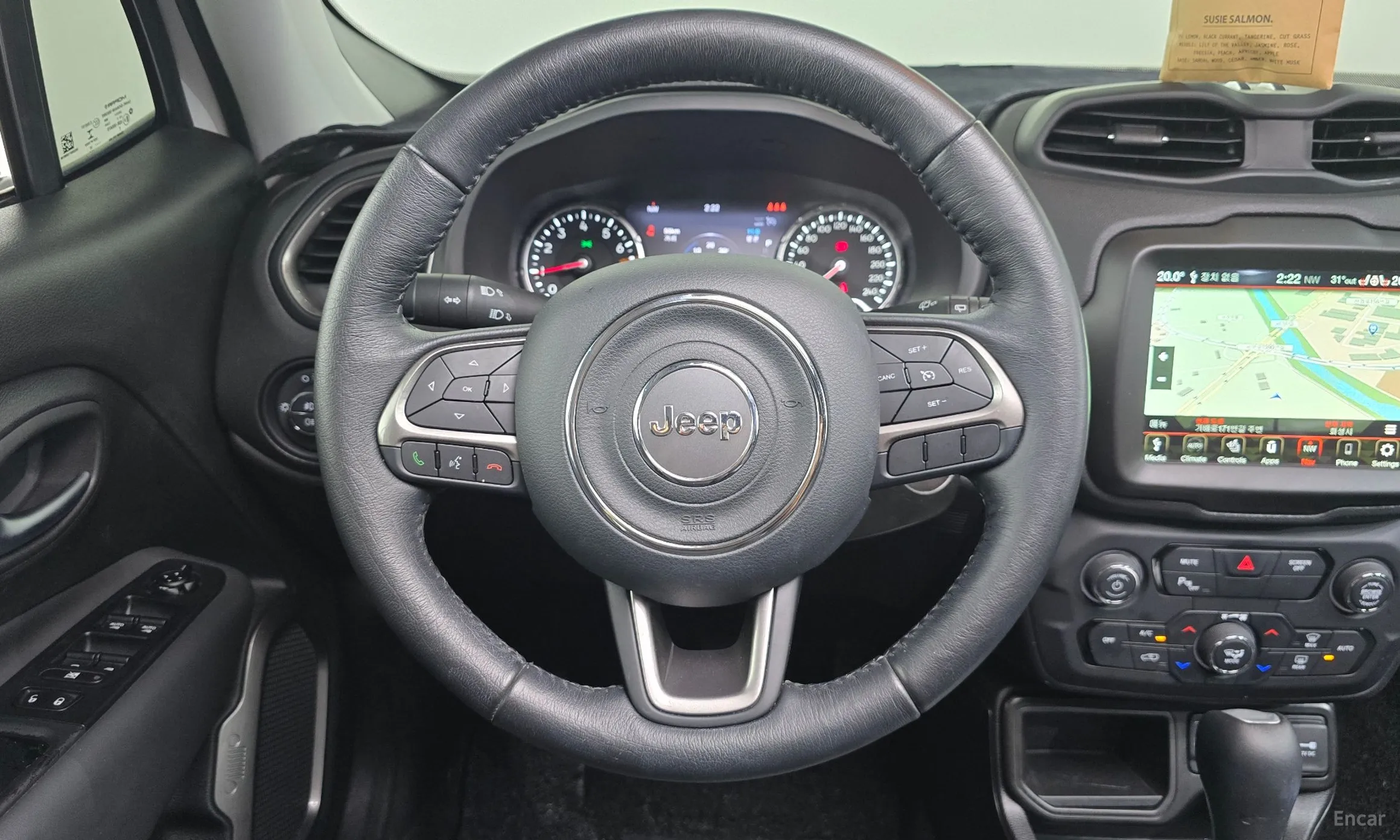 Jeep Renegade превью 15