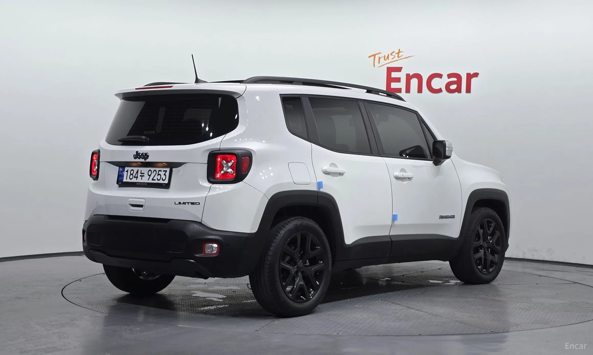 Jeep Renegade превью 2