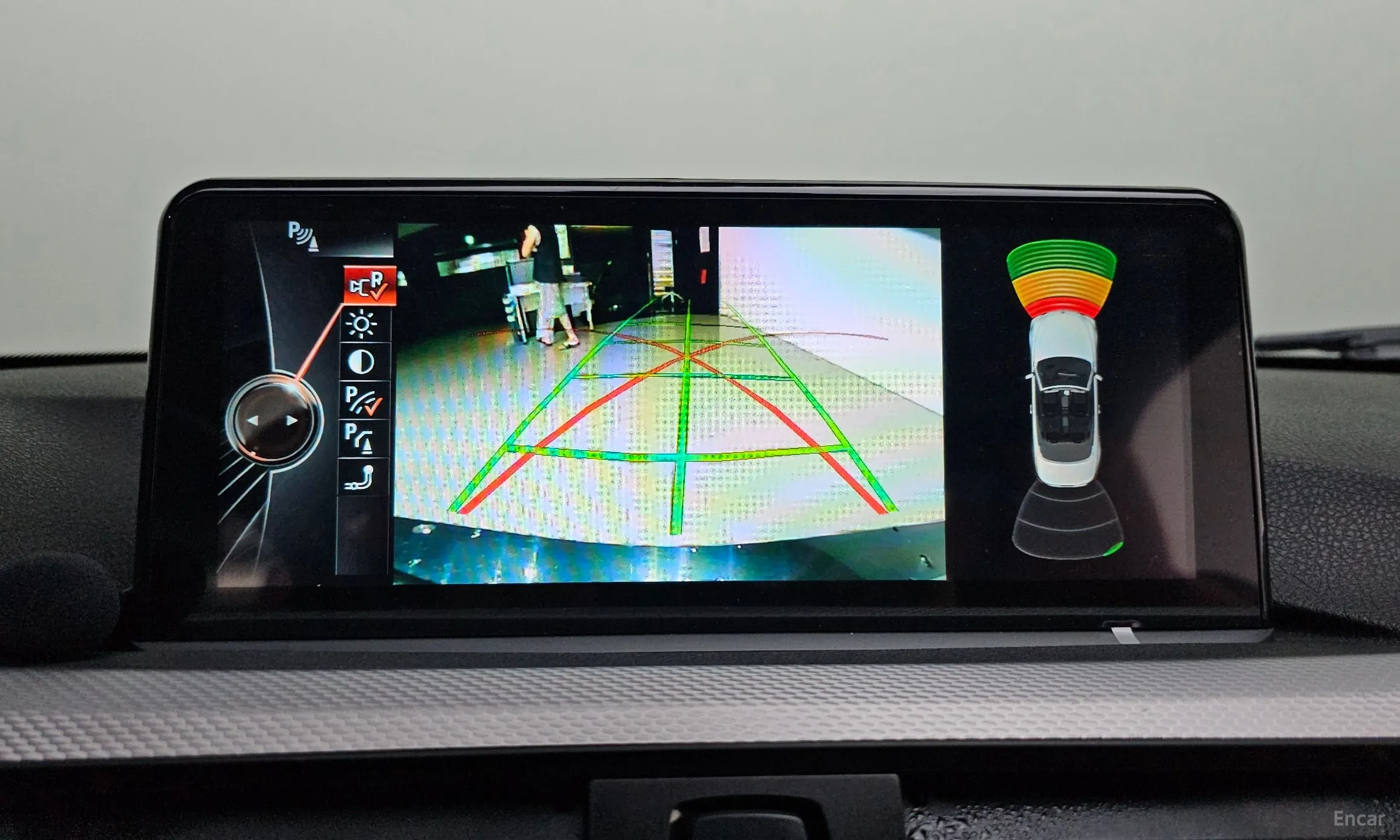 BMW Series 4 (F32) превью 17