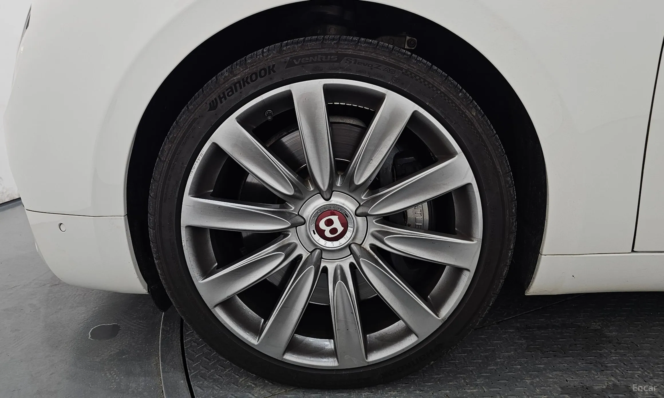 Bentley Flying Spur 2nd Generation превью 5