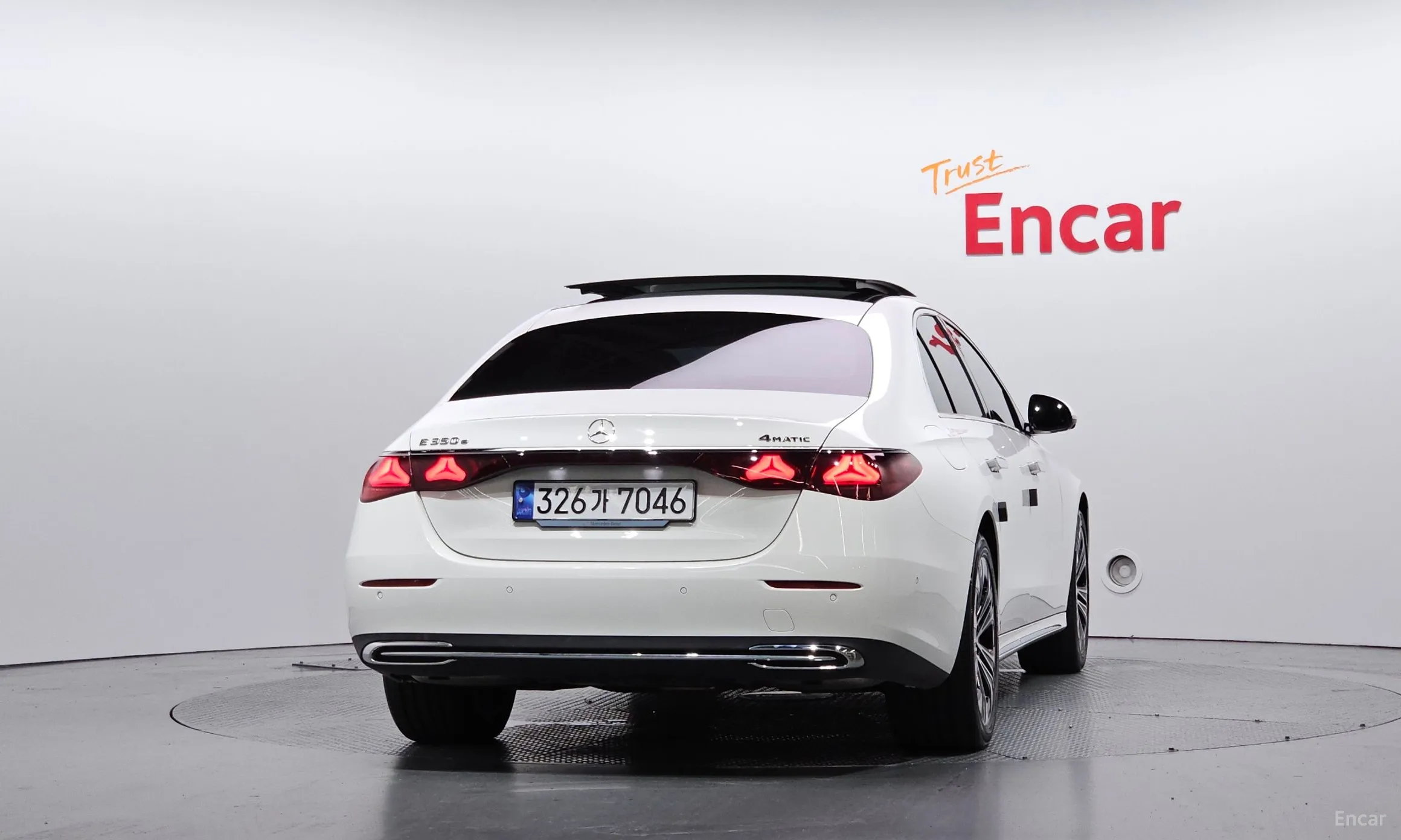 Mercedes Benz E-Class W214 превью 4