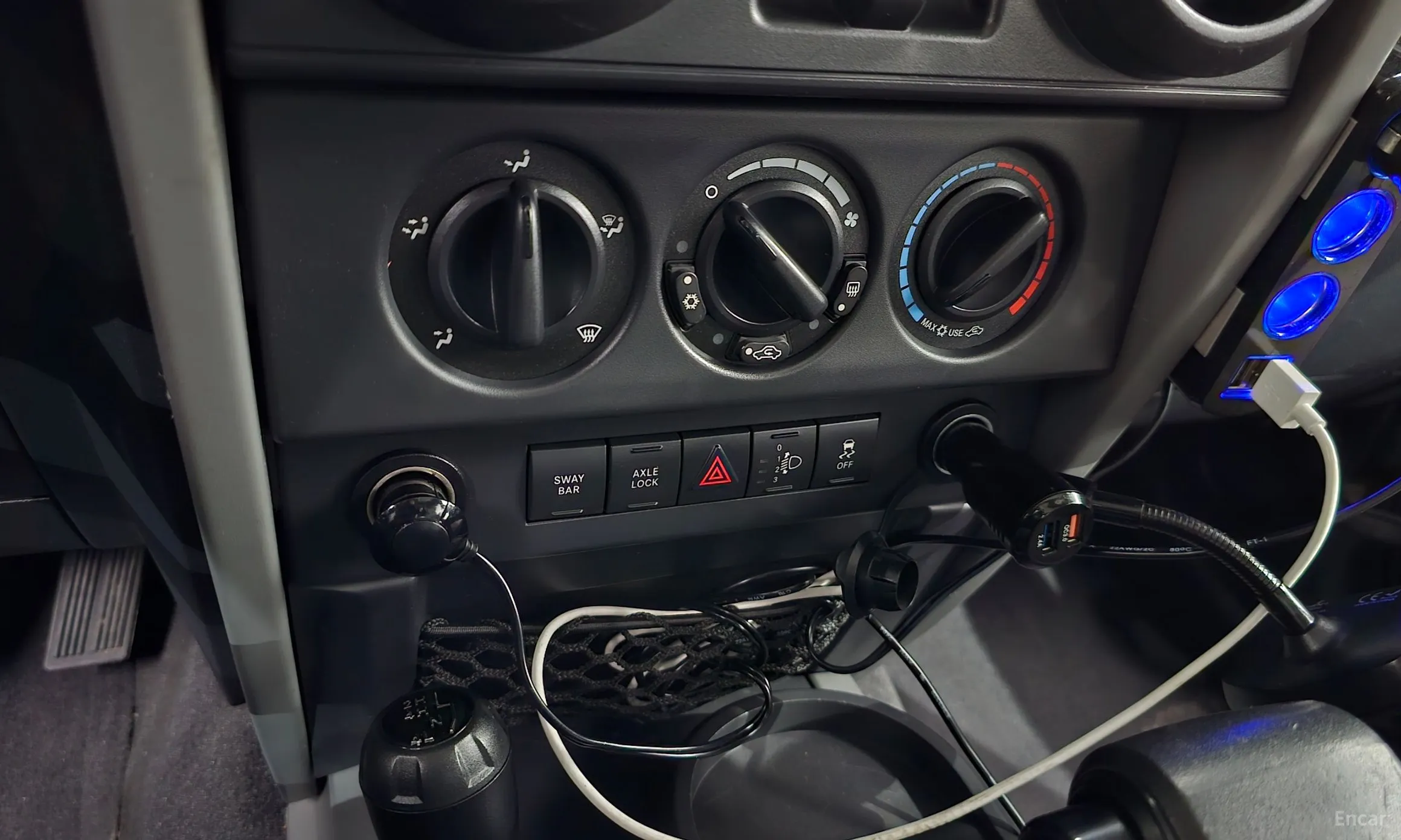 Jeep Wrangler (JK) превью 14