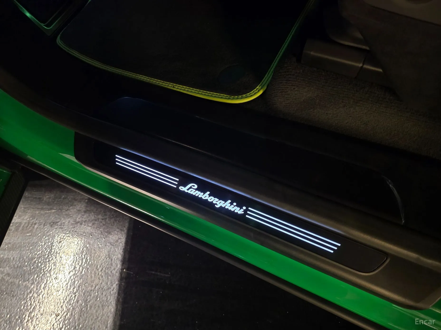 Lamborghini Urus превью 7